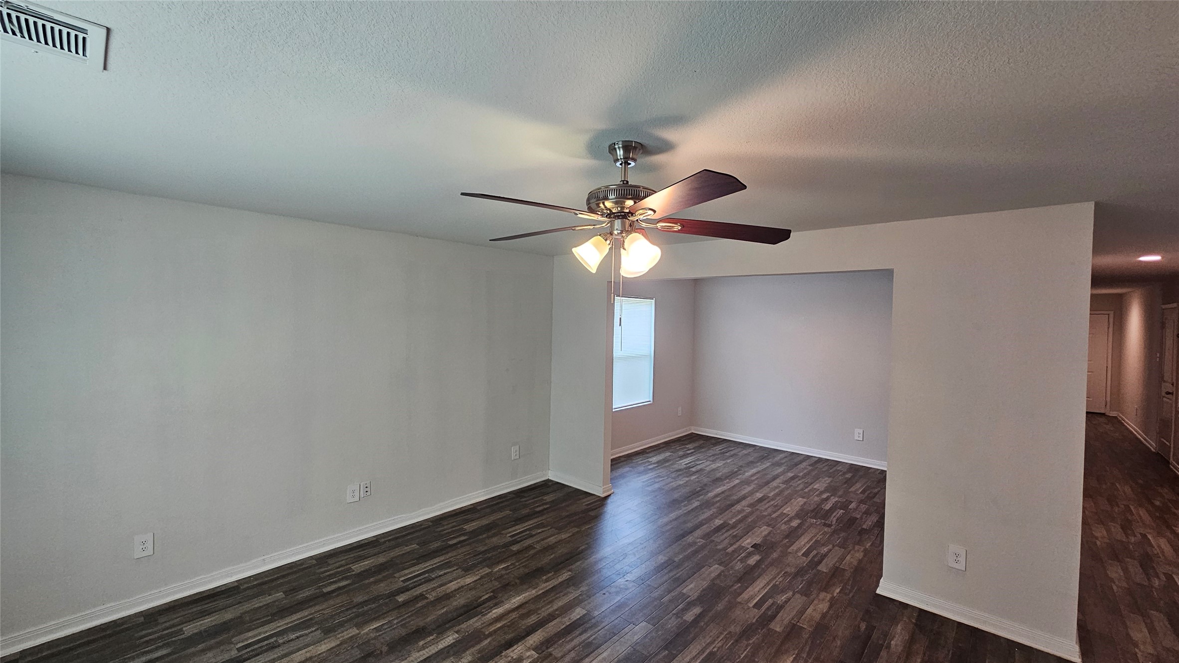 14210 Green Wing Circle Property Photo 3