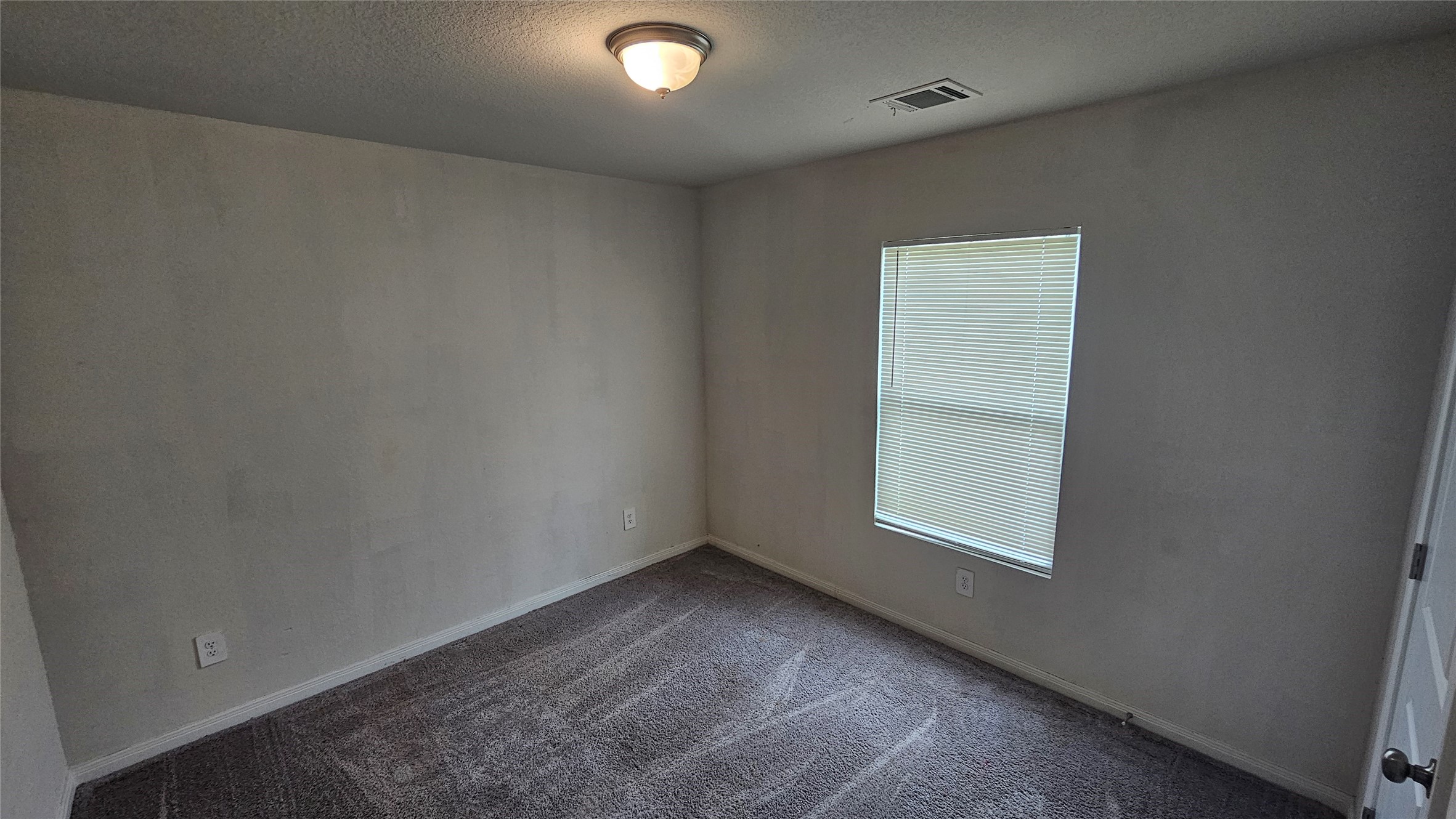 14210 Green Wing Circle Property Photo 9