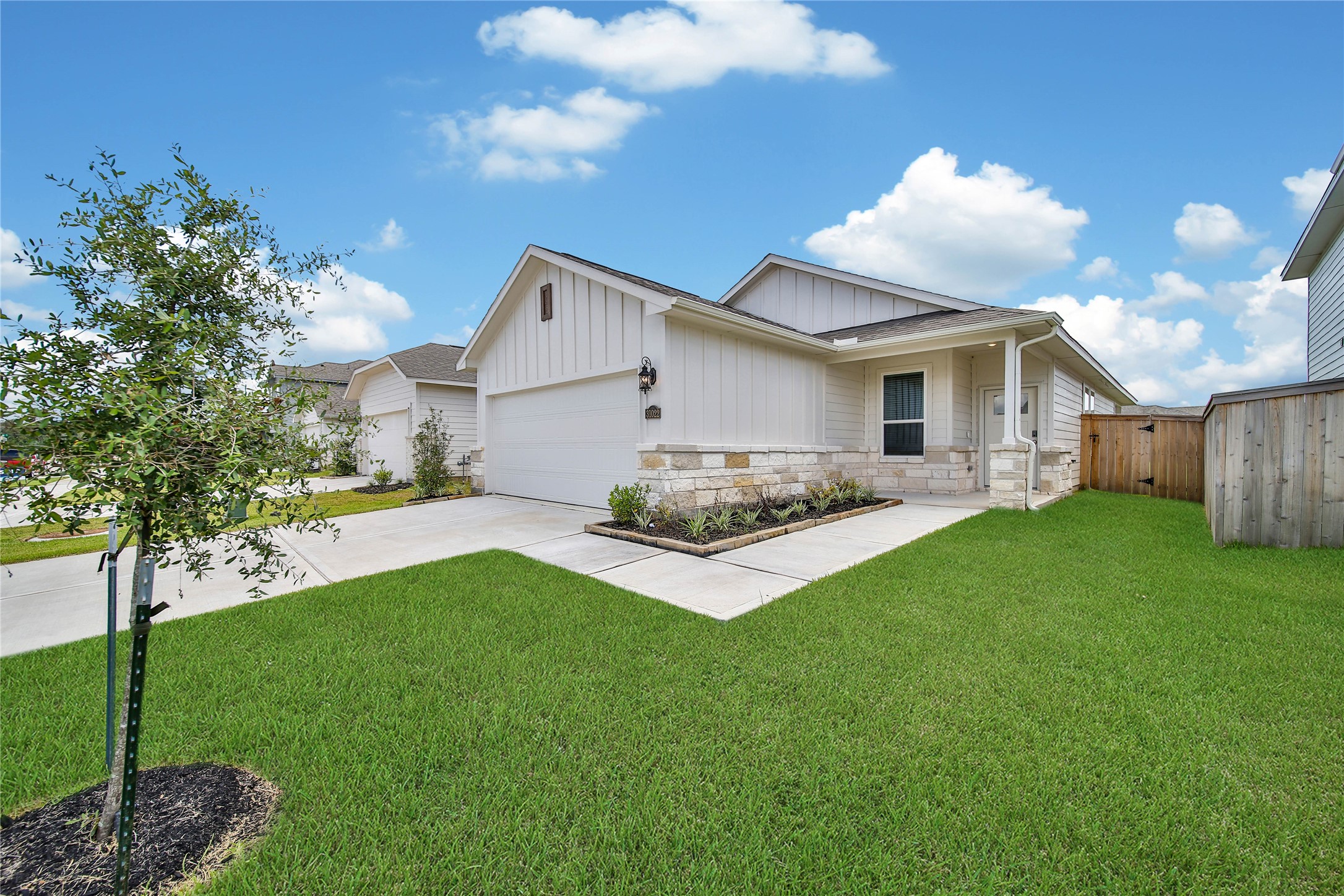 31022 Perdido Valley Lane Property Photo 1