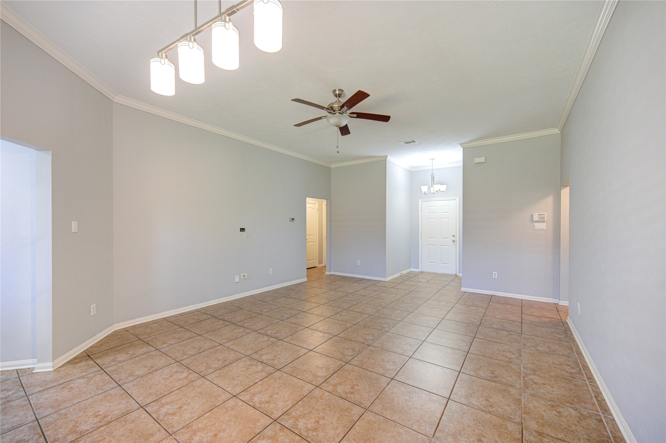 20330 Desert Willow Drive Property Photo 9