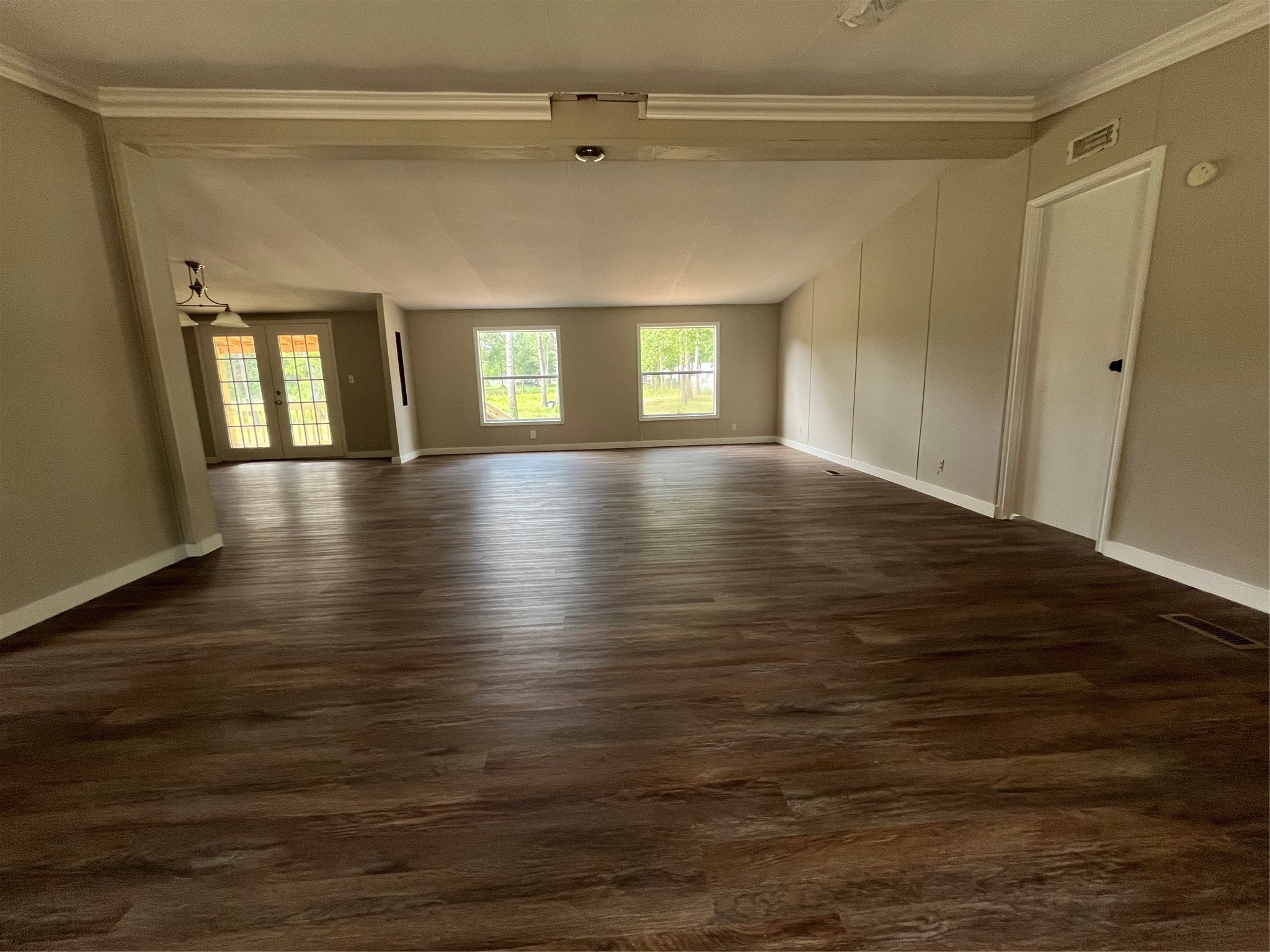 360 Jammye Drive Property Photo 1