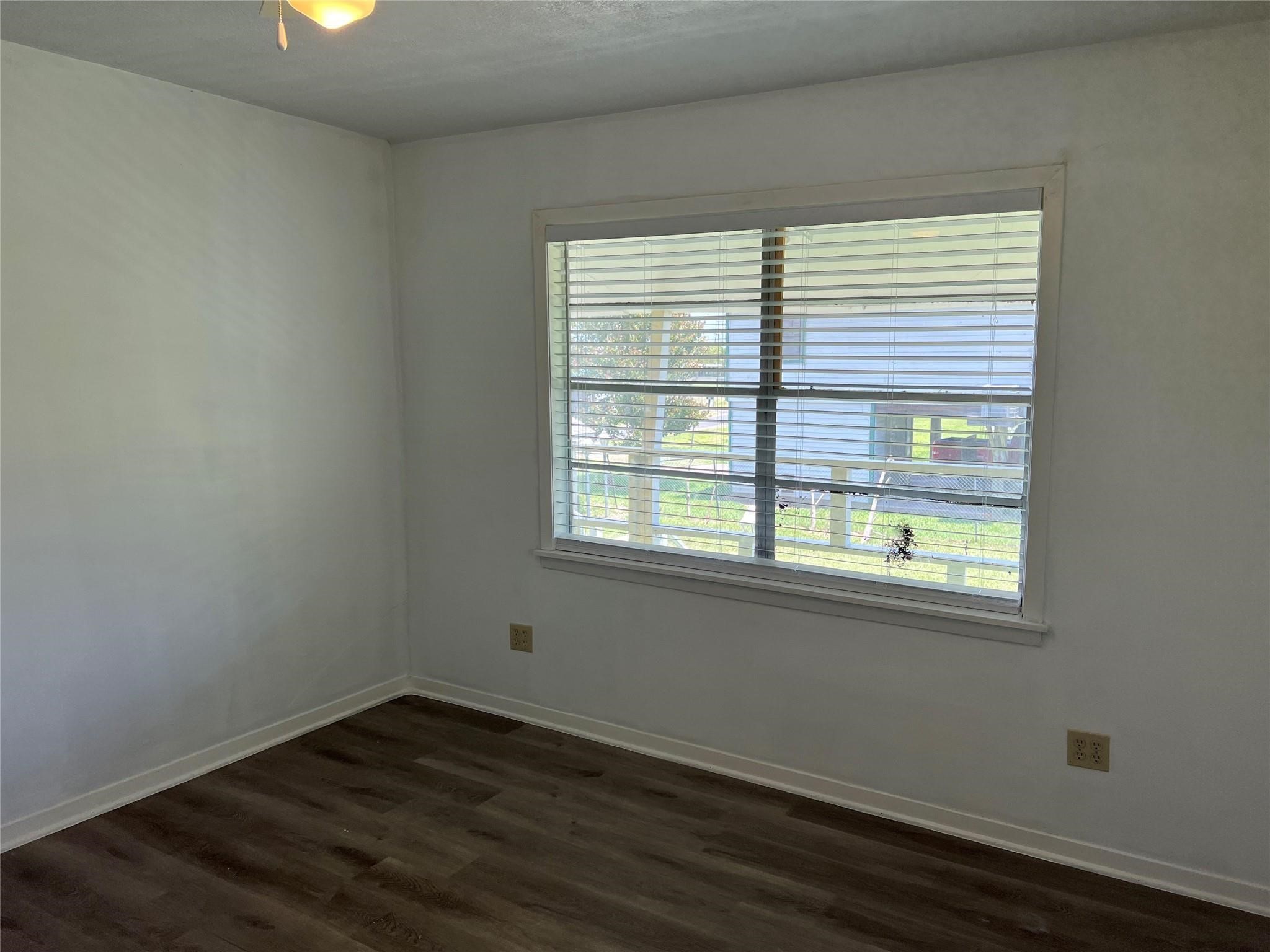 215 13th Street Property Photo 8