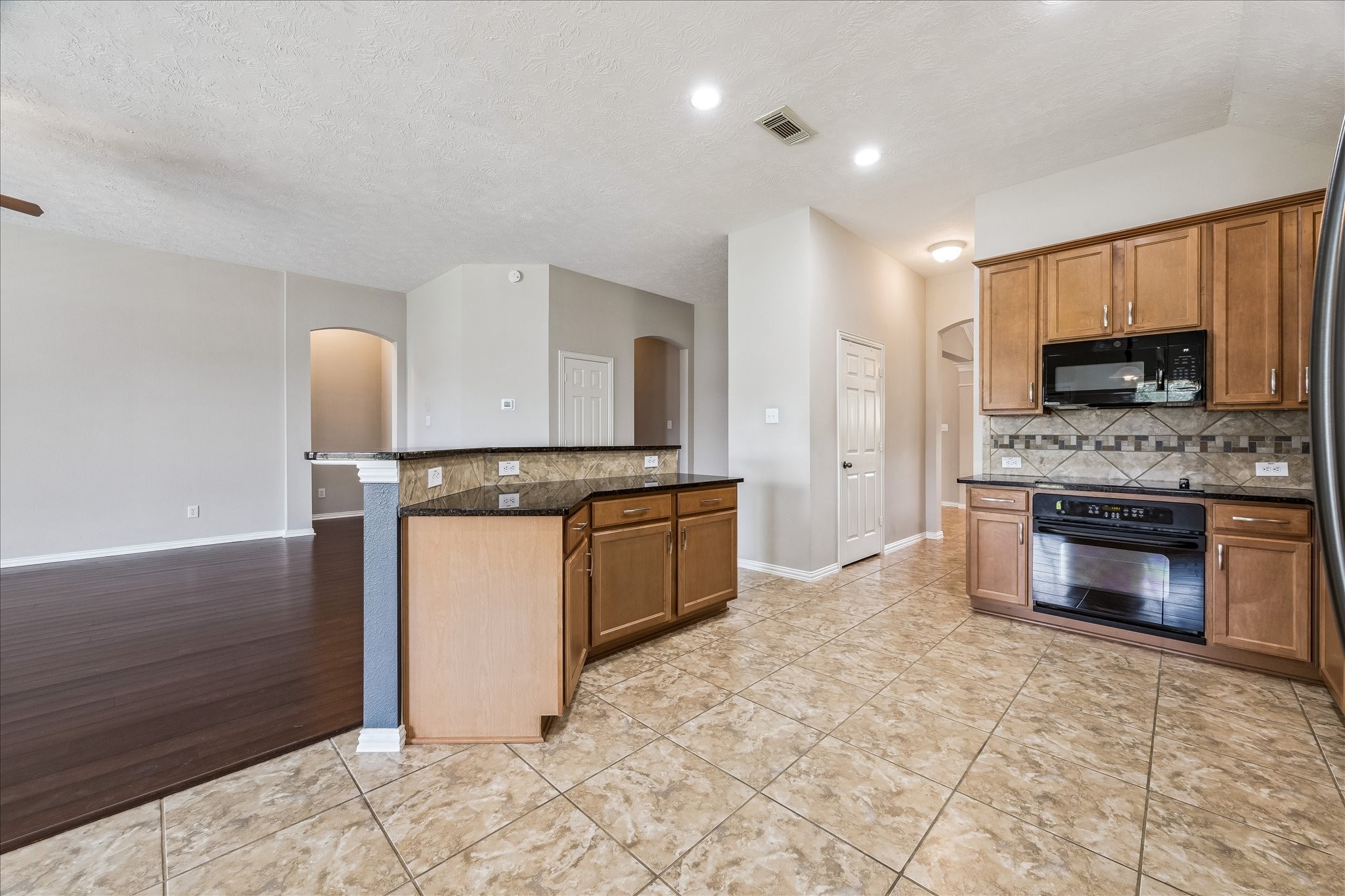 2821 Chinaberry Park Lane Property Photo 7