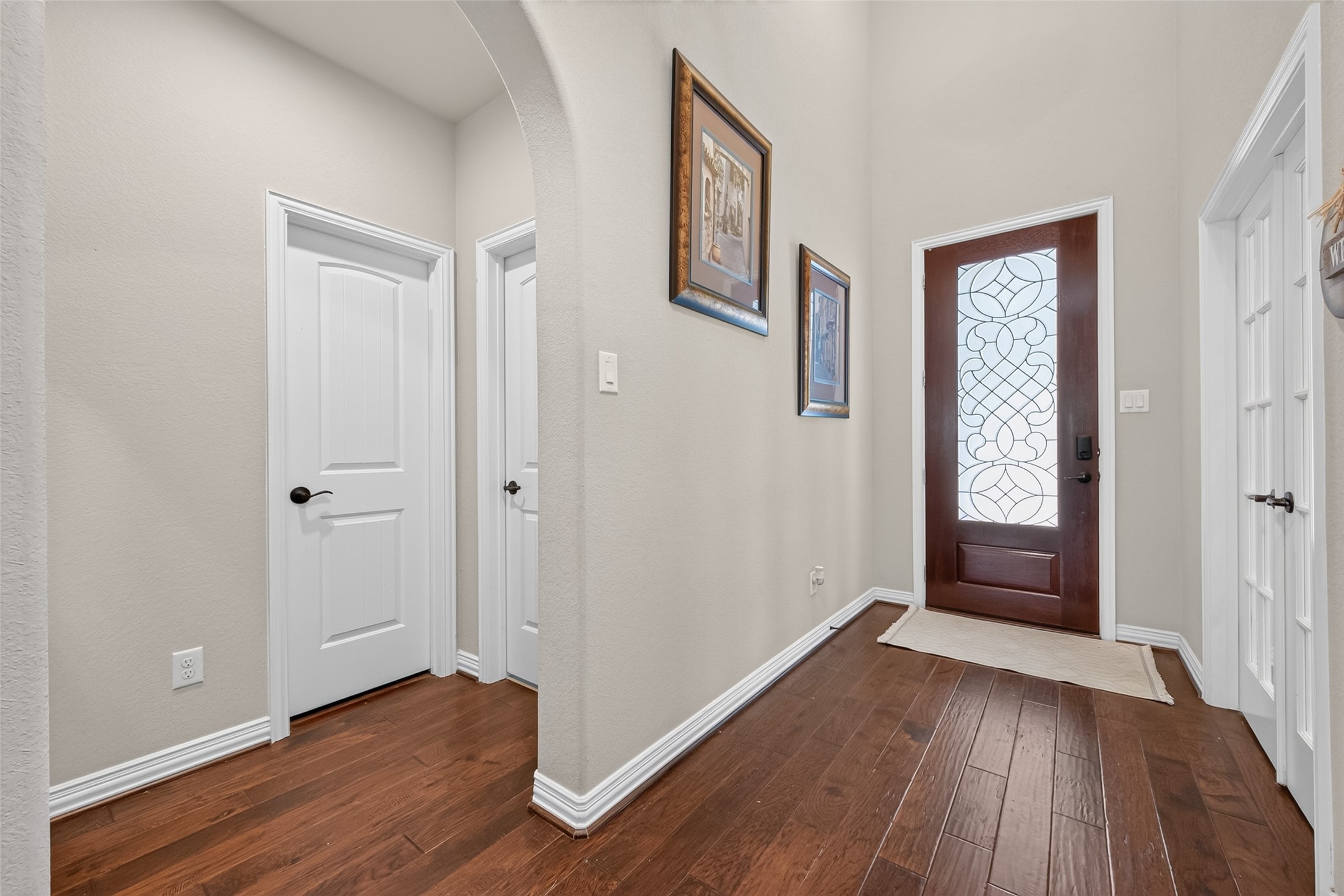 123 Forest Valley Bend Property Photo 5