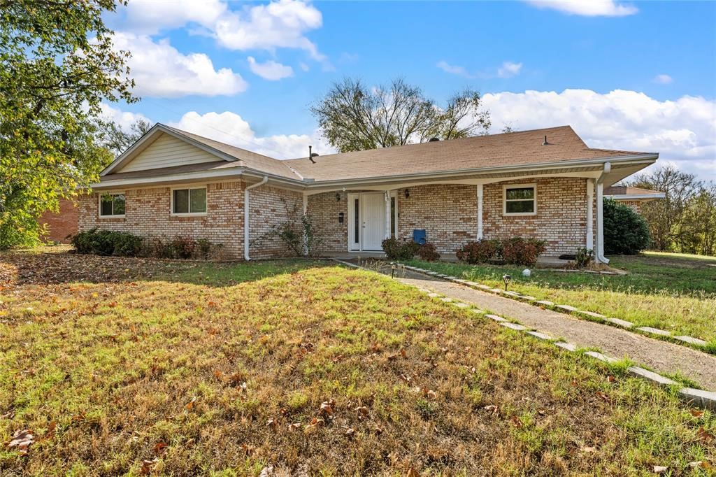 446 Norwood Street Property Photo 1