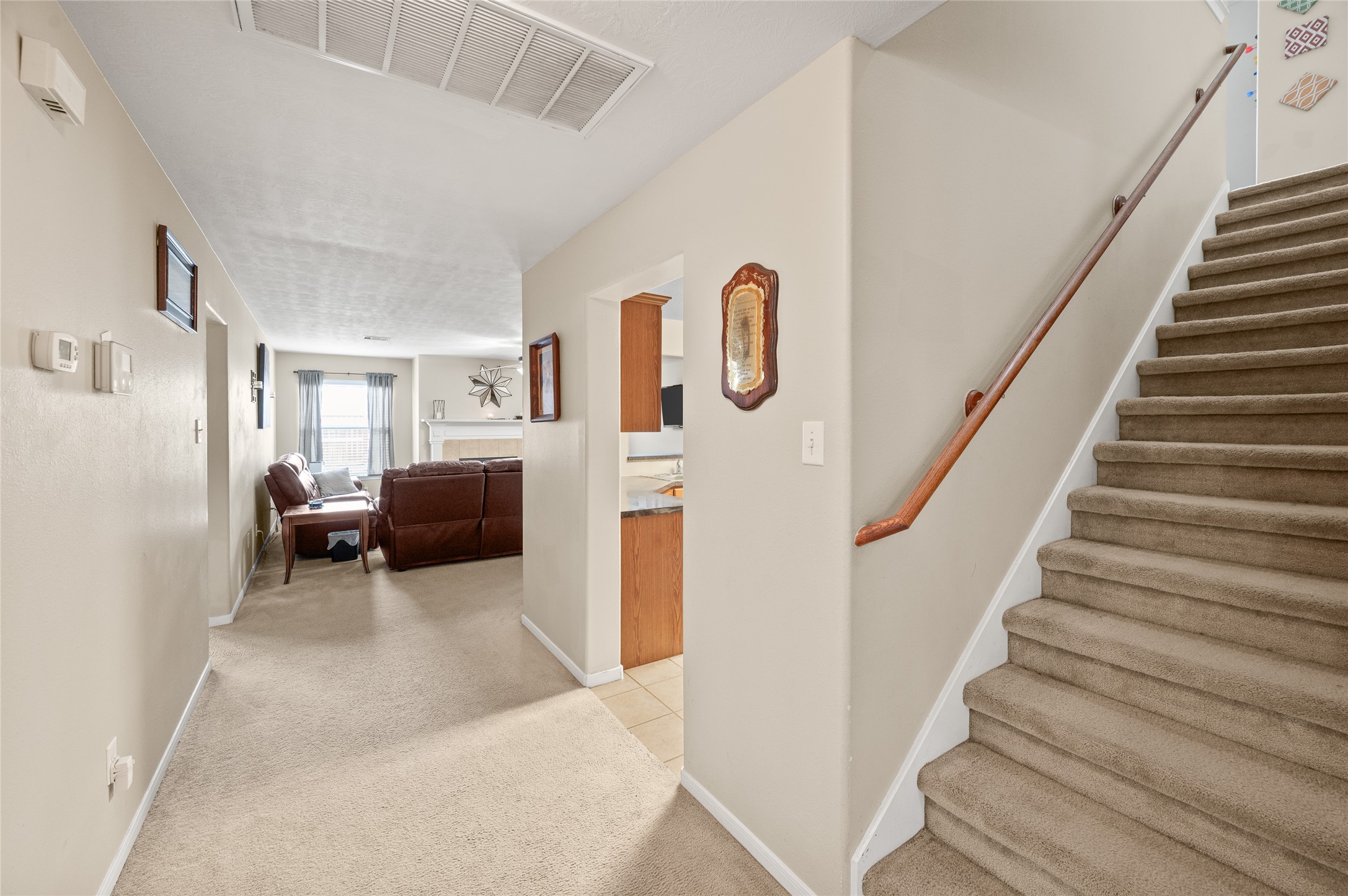 24502 Cobble Canyon Lane Property Photo 6
