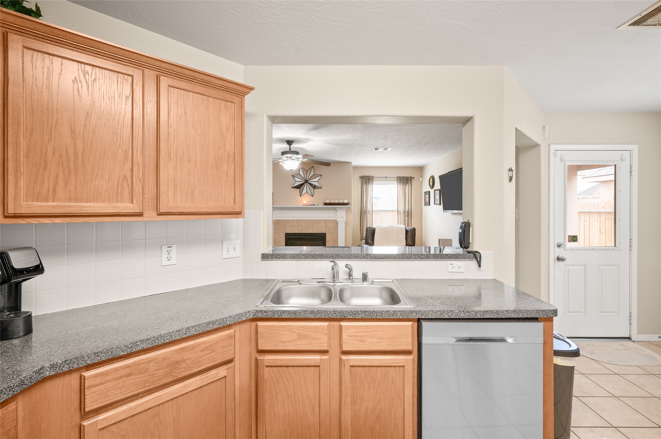 24502 Cobble Canyon Lane Property Photo 8