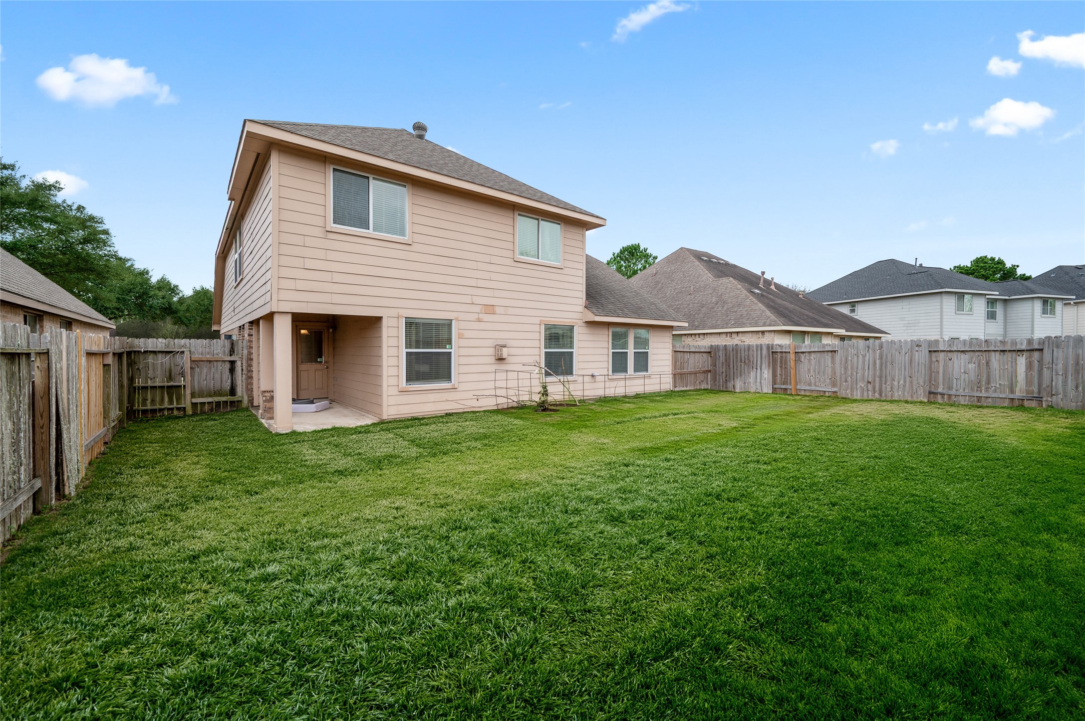 24502 Cobble Canyon Lane Property Photo 34
