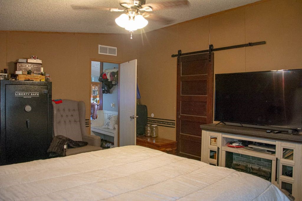 1766 Fm 2104 Property Photo 14