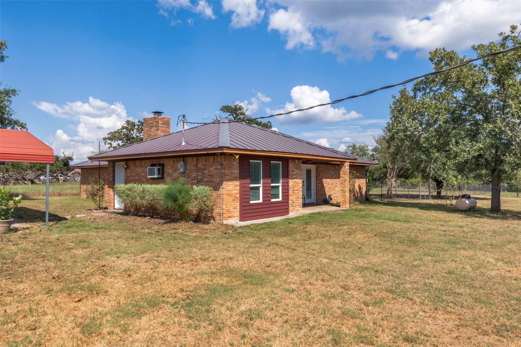 10337 County Road 174 Property Photo 4