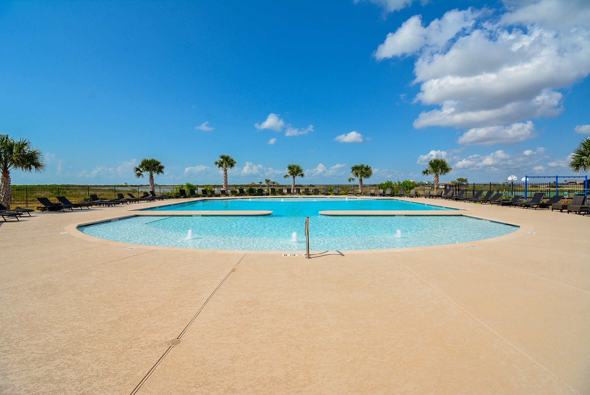 3048 Palacios Bay Drive Property Photo 4