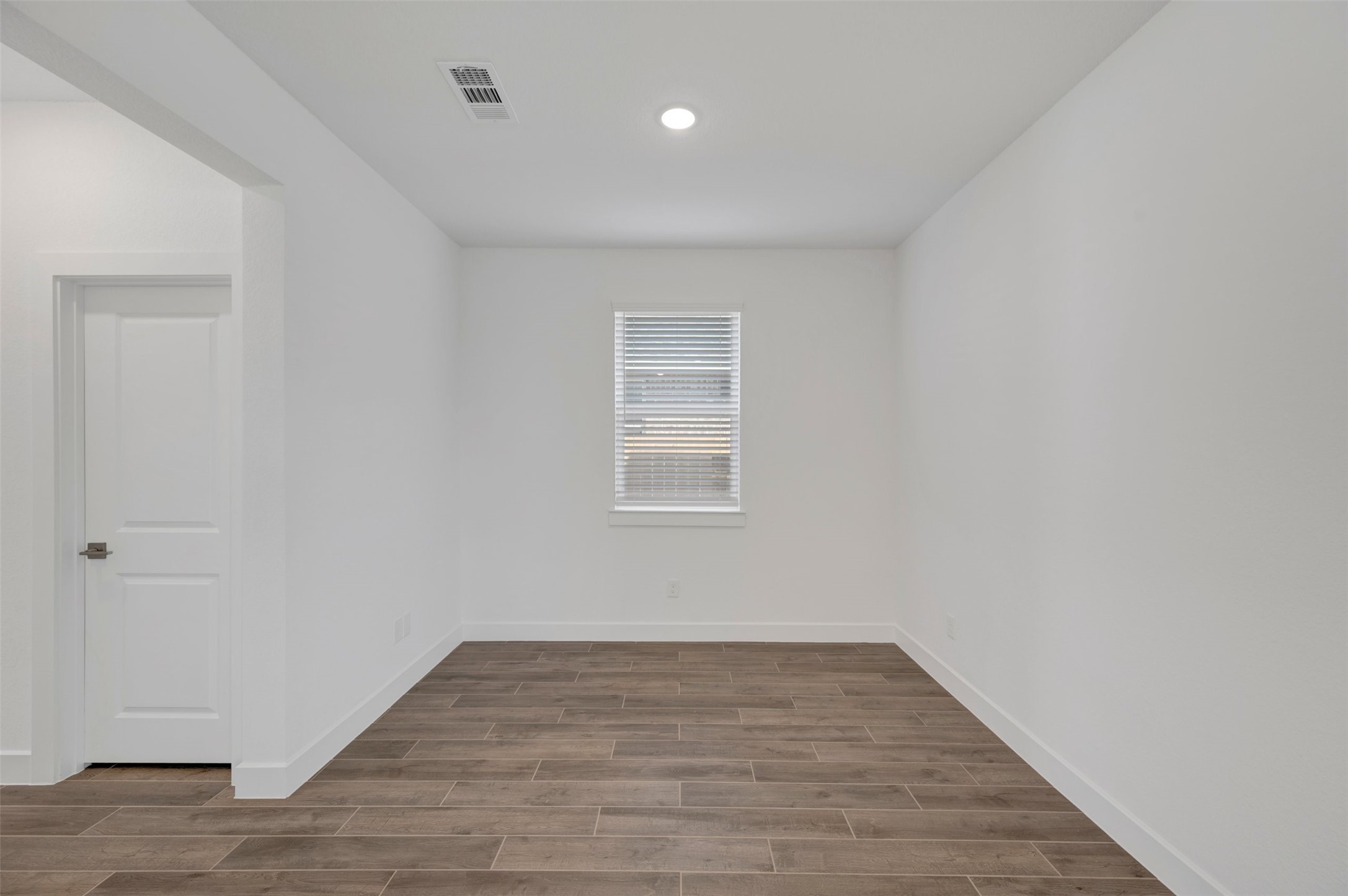 23647 Gulf Prairie Drive Property Photo 4