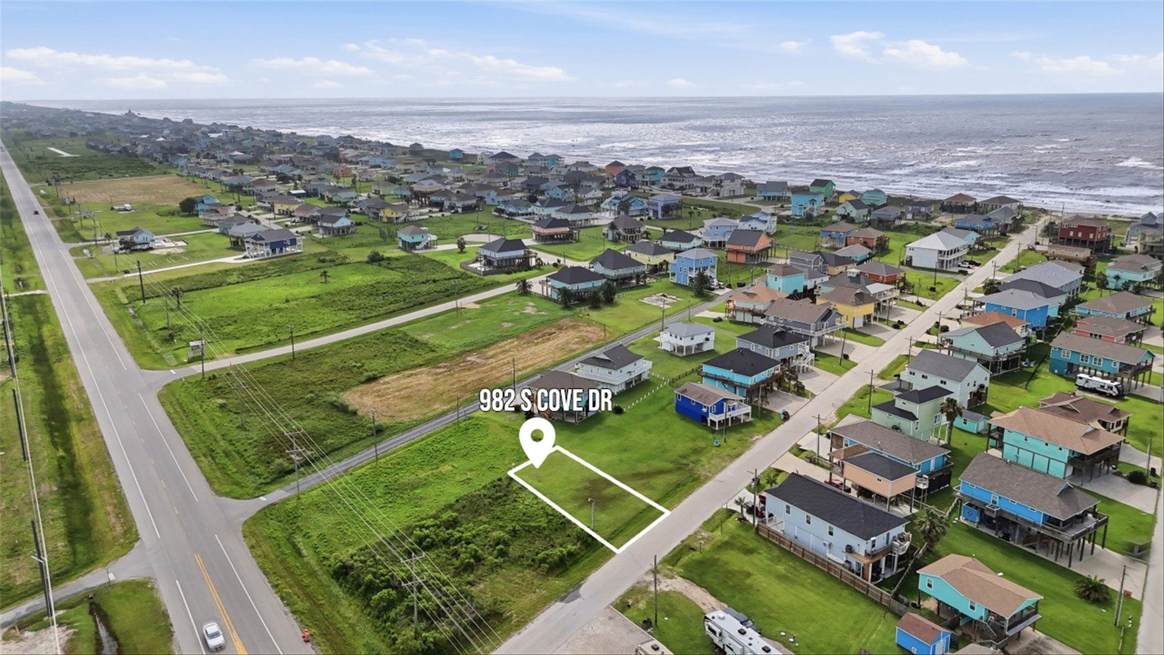 982 S Cove Property Photo 1