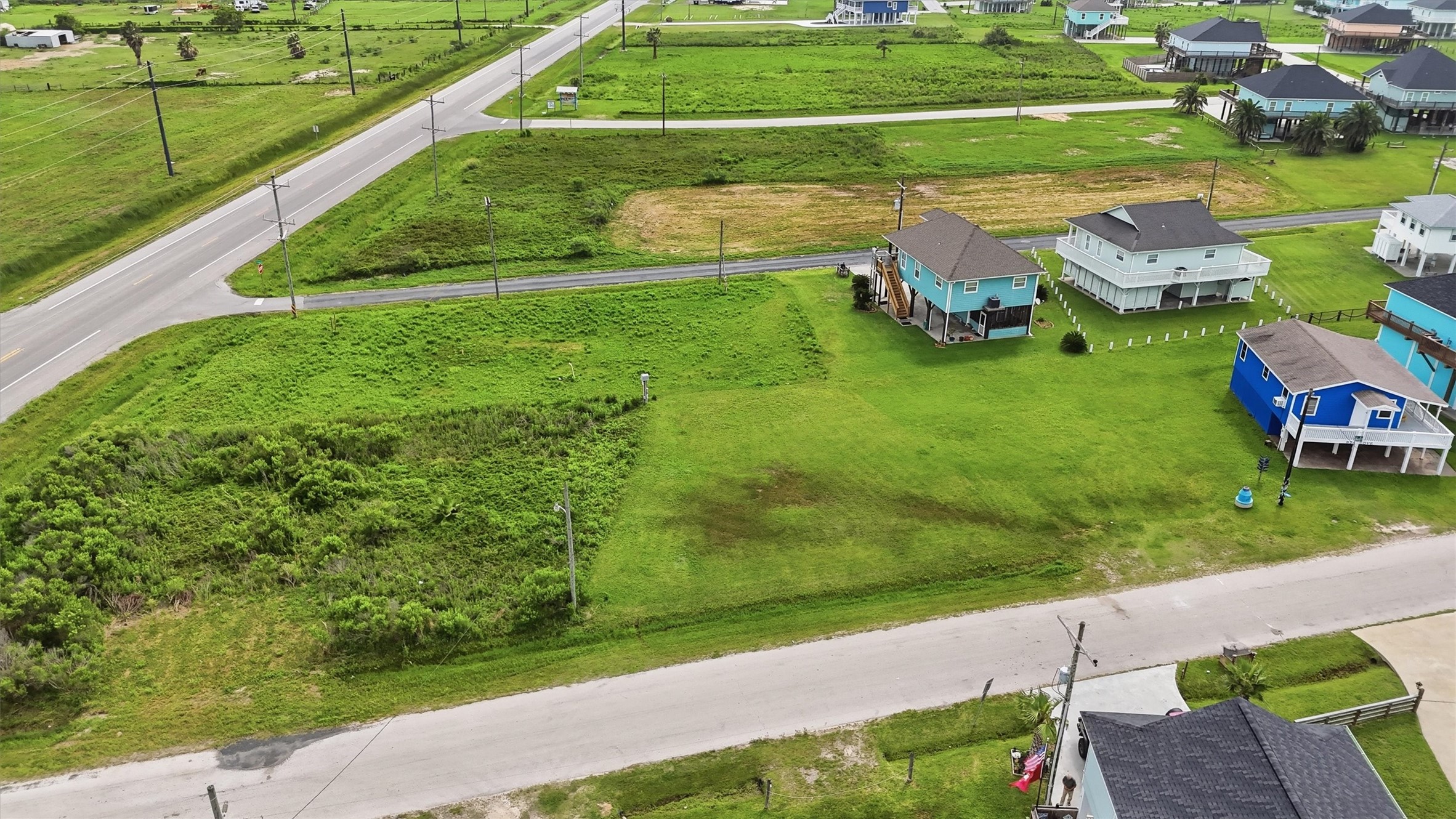 982 S Cove Property Photo 5