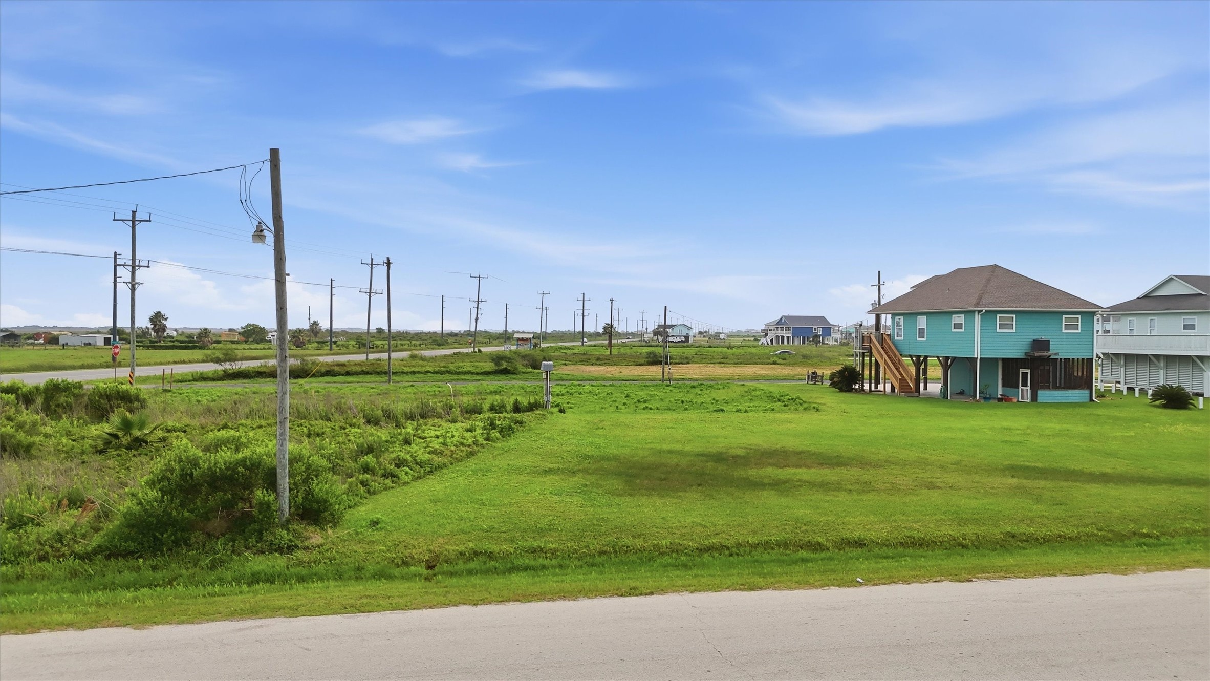 982 S Cove Property Photo 11