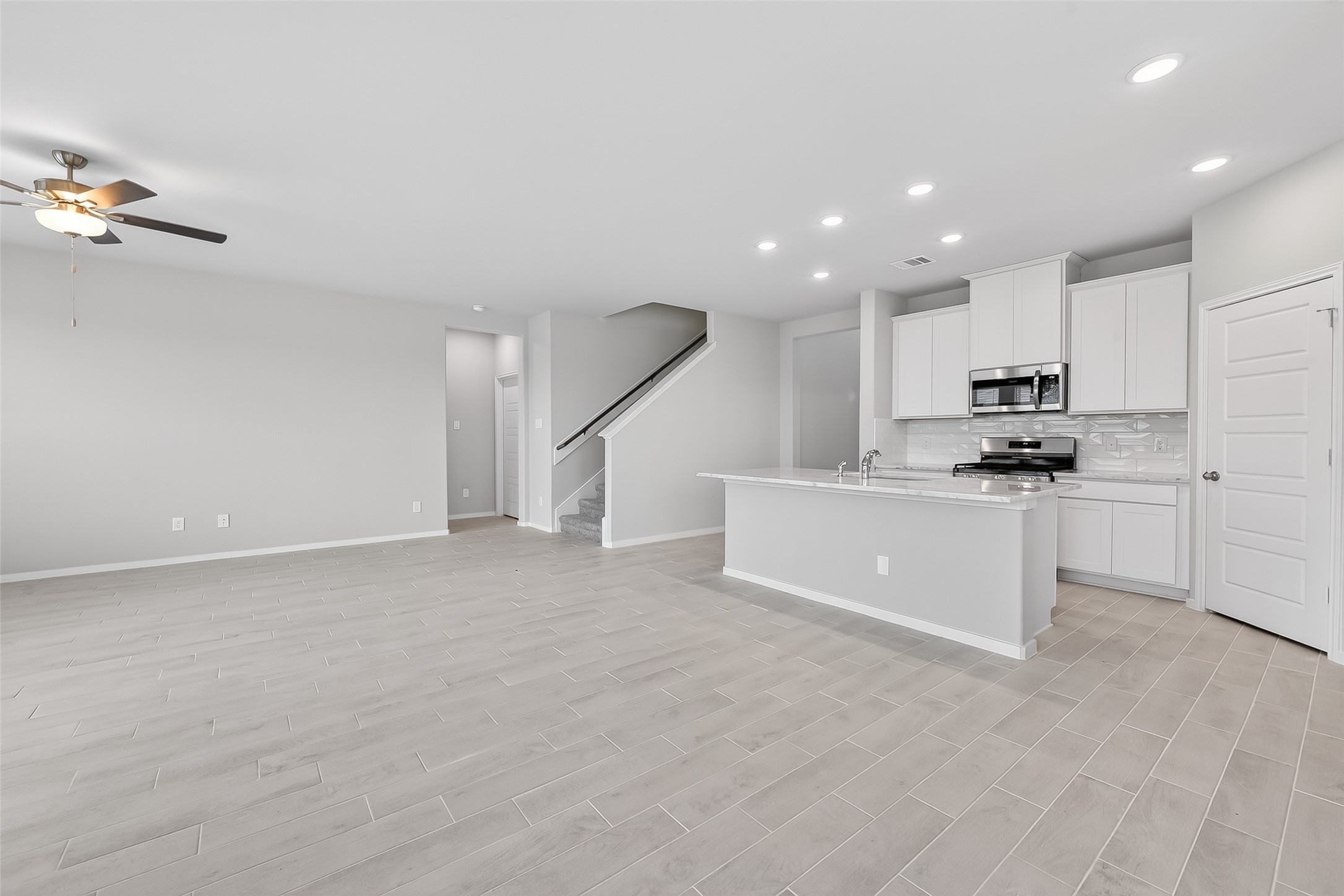 12615 Canyon Falls Boulevard Property Photo 12