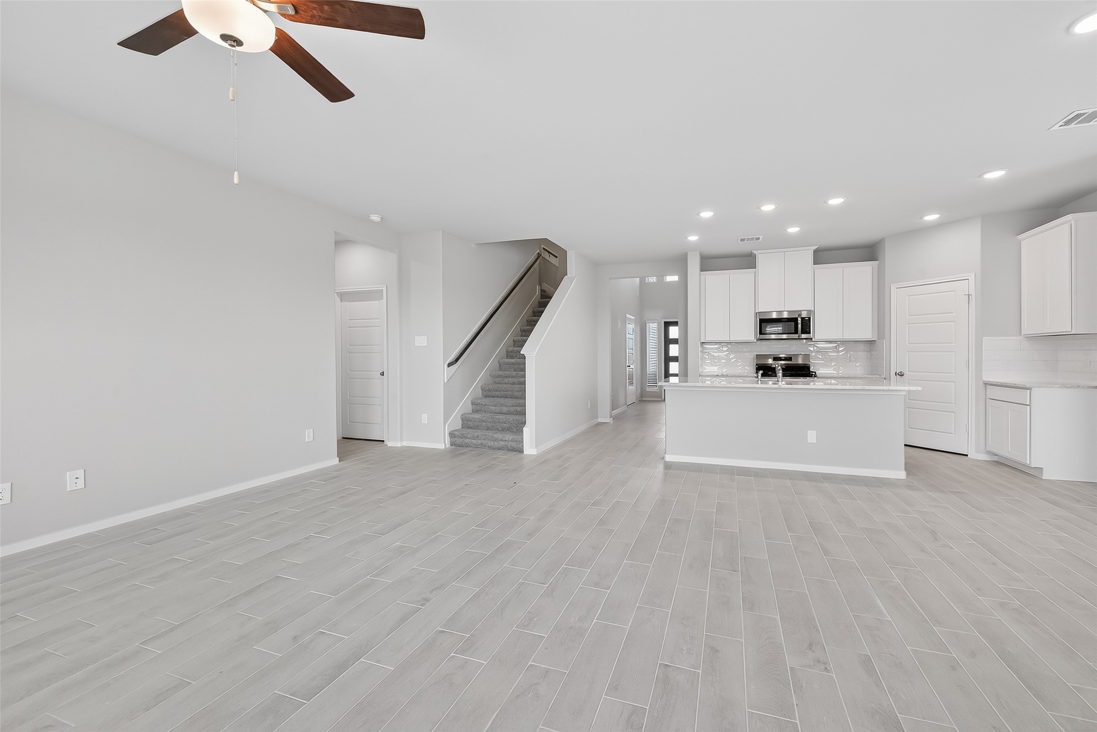 12615 Canyon Falls Boulevard Property Photo 17
