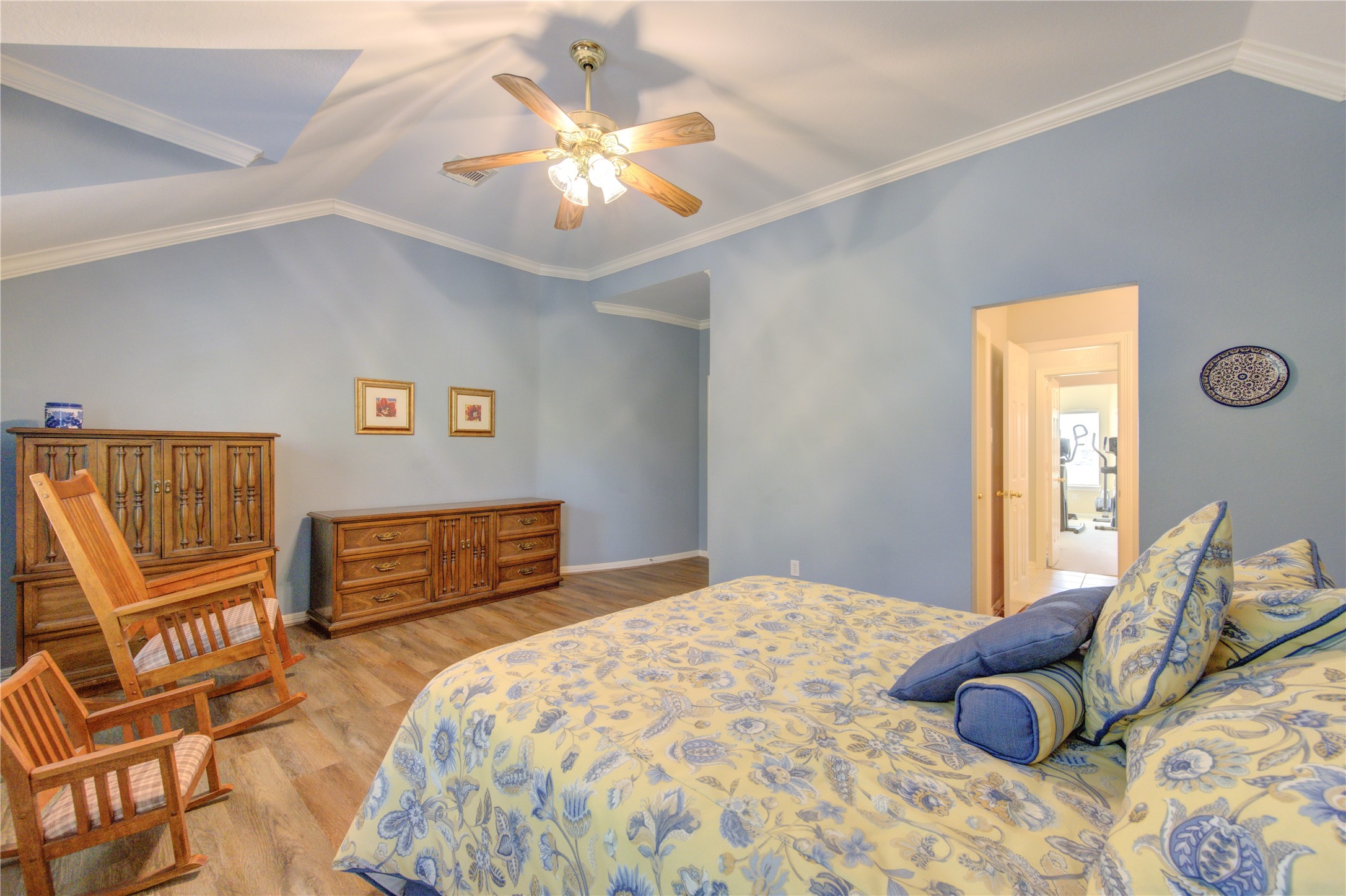2611 Winston Court Property Photo 14