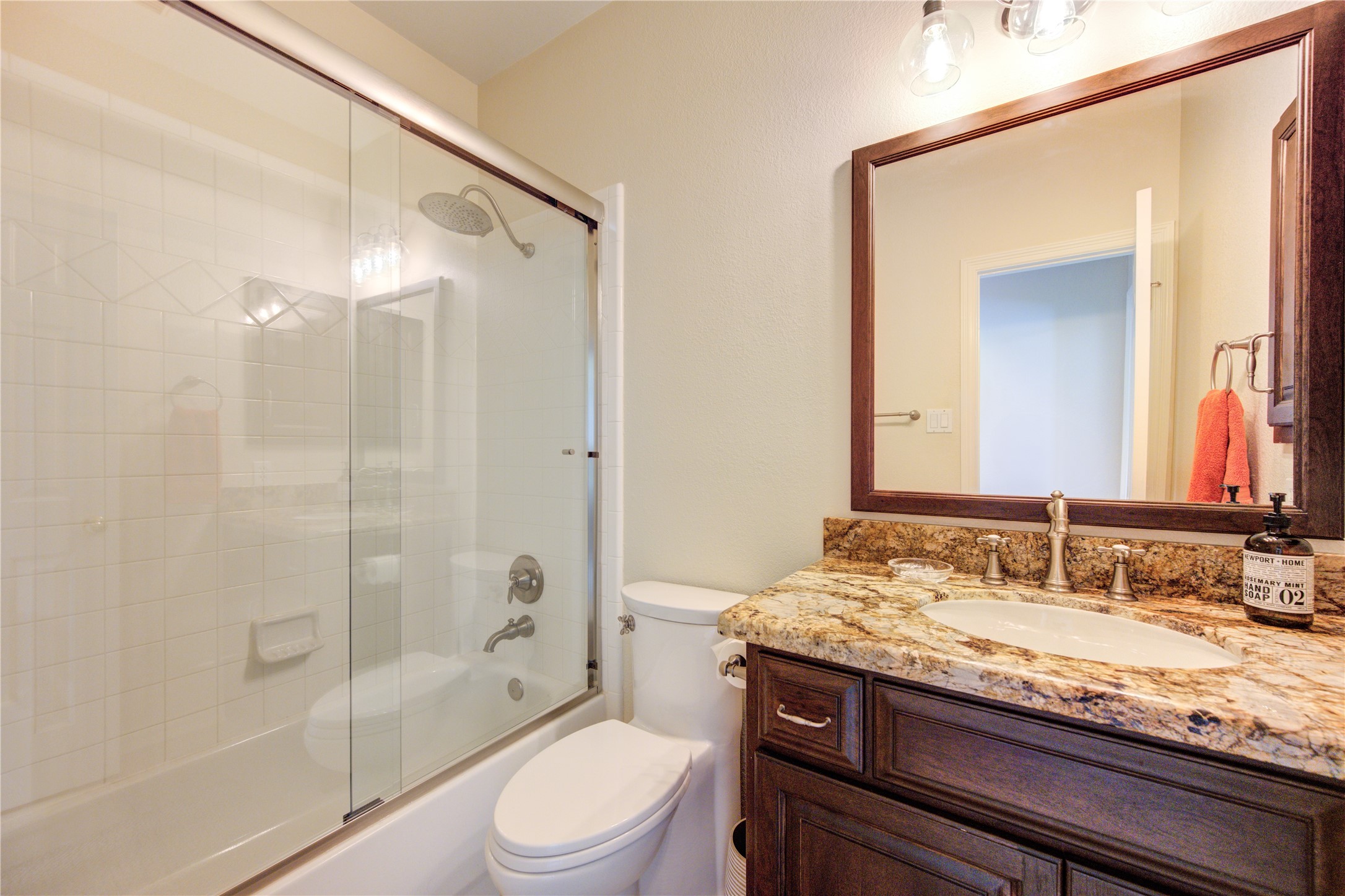 2611 Winston Court Property Photo 33