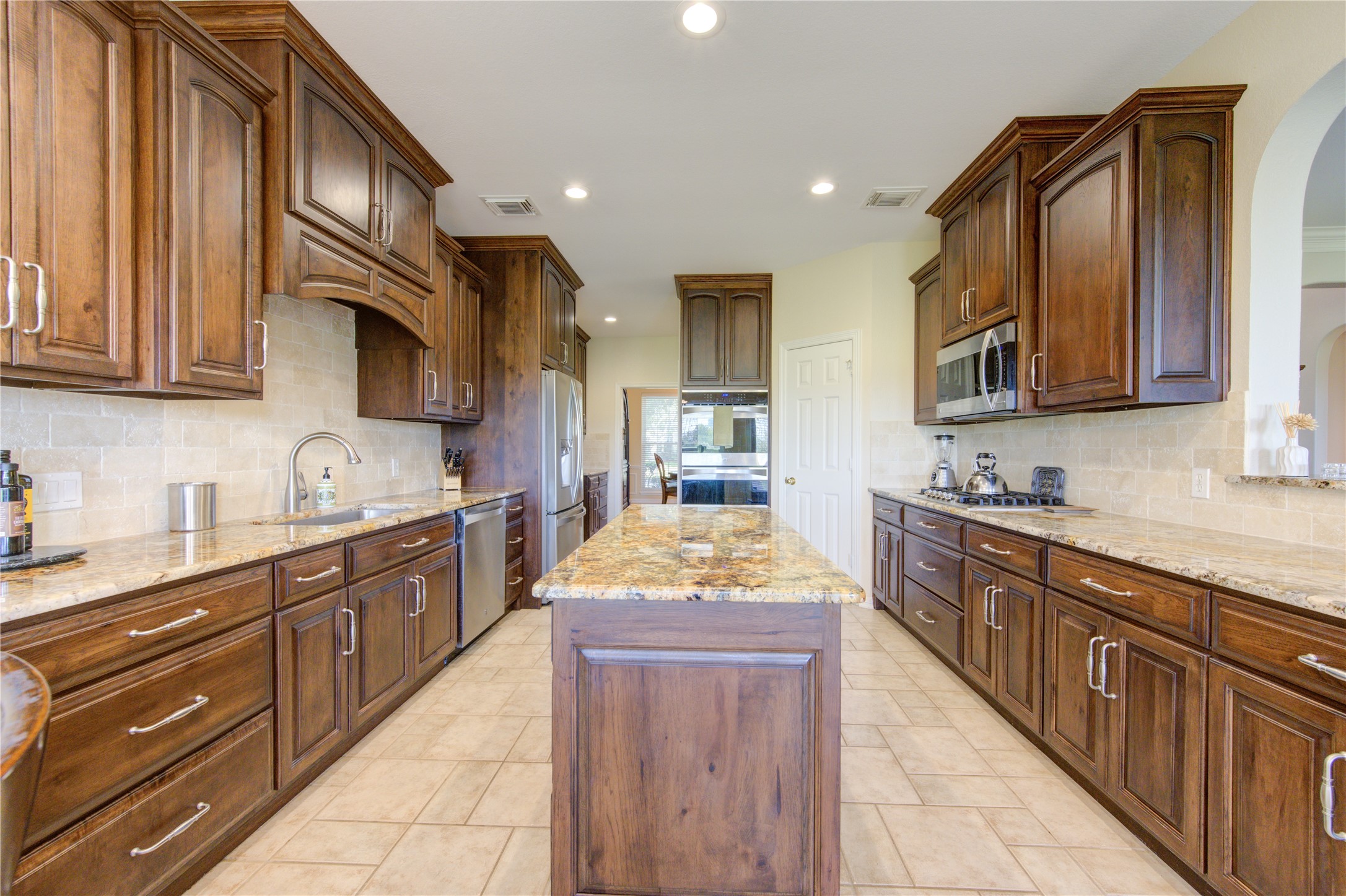 2611 Winston Court Property Photo 43