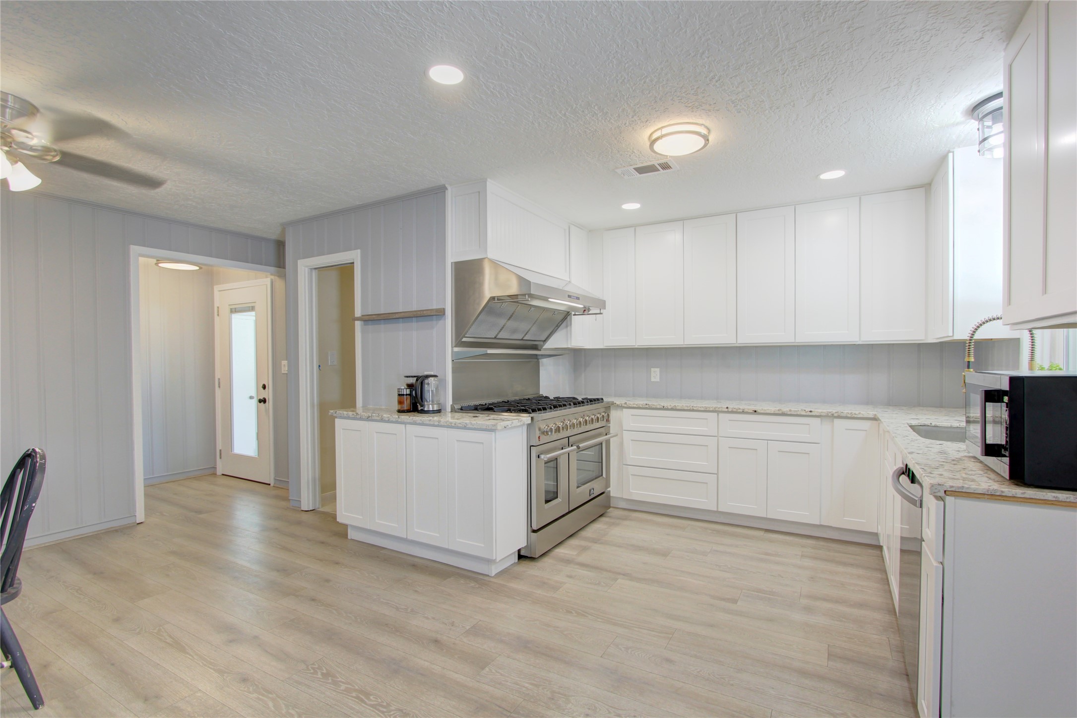 1904 Pine Street Property Photo 6