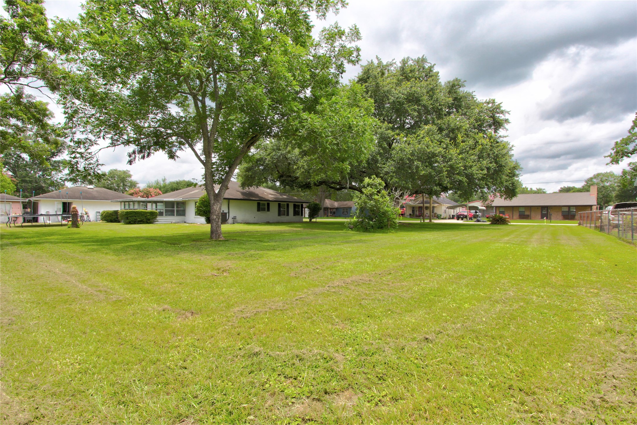 1904 Pine Street Property Photo 32