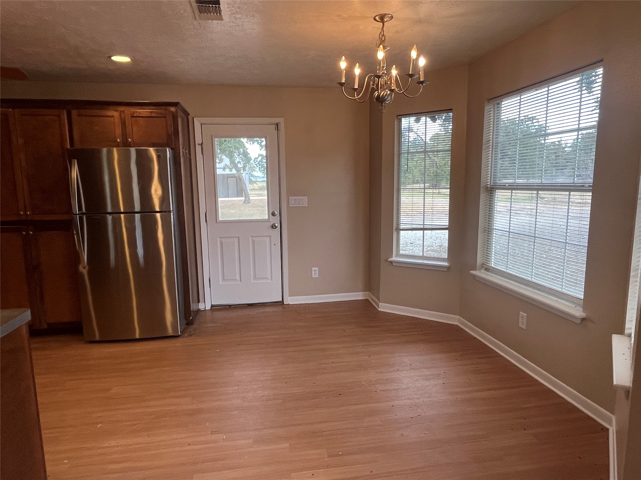 59 W Oak Drive Property Photo 10