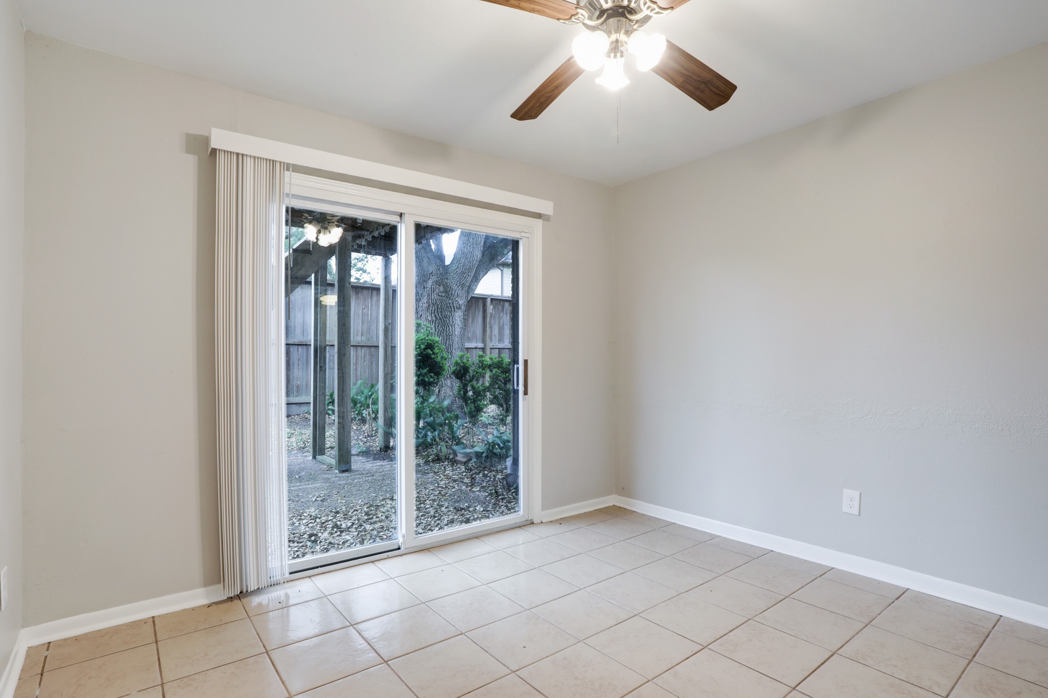 6 Dorado Drive Property Photo 8