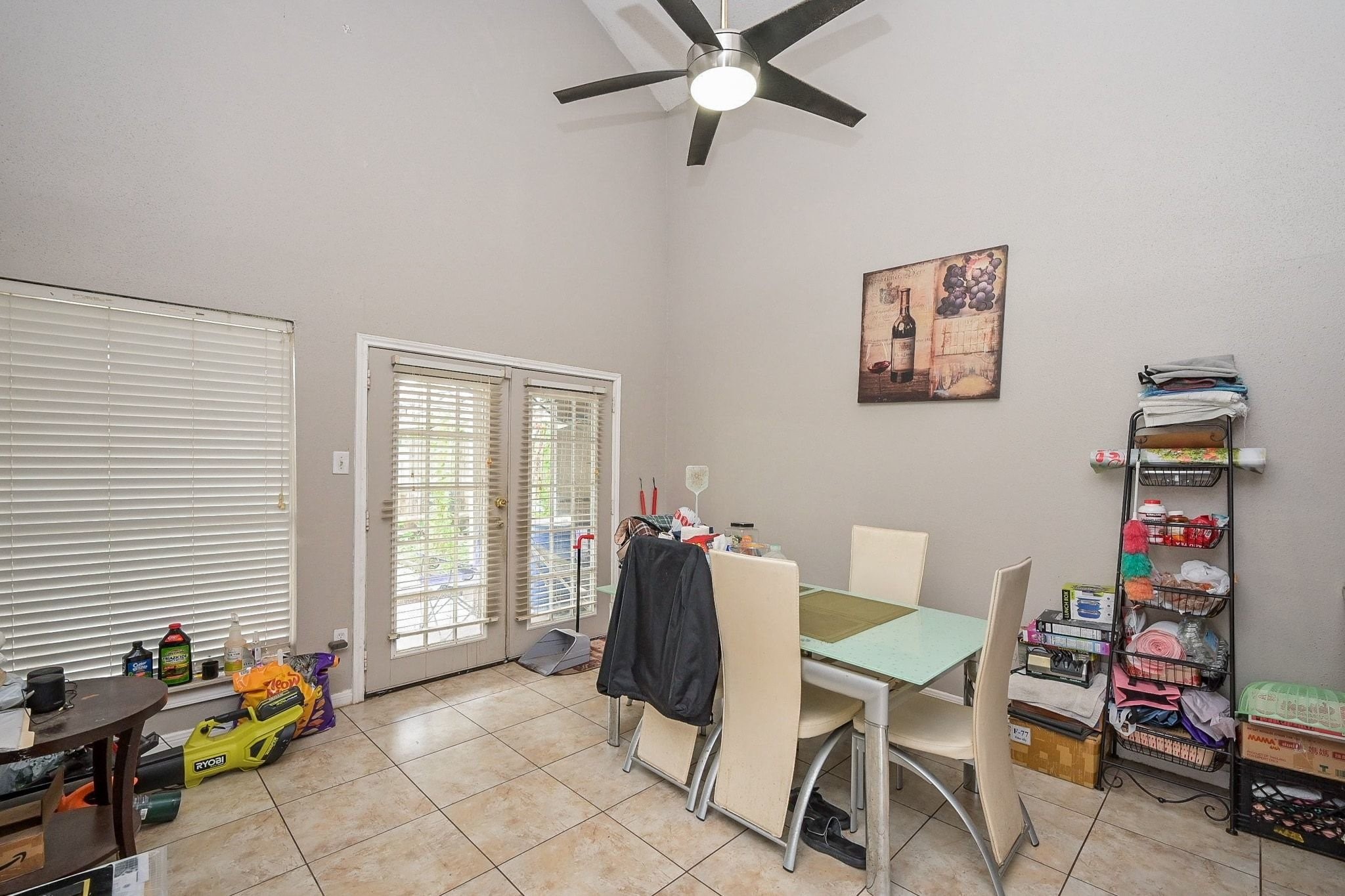 9319 Belle Park Drive Property Photo 7