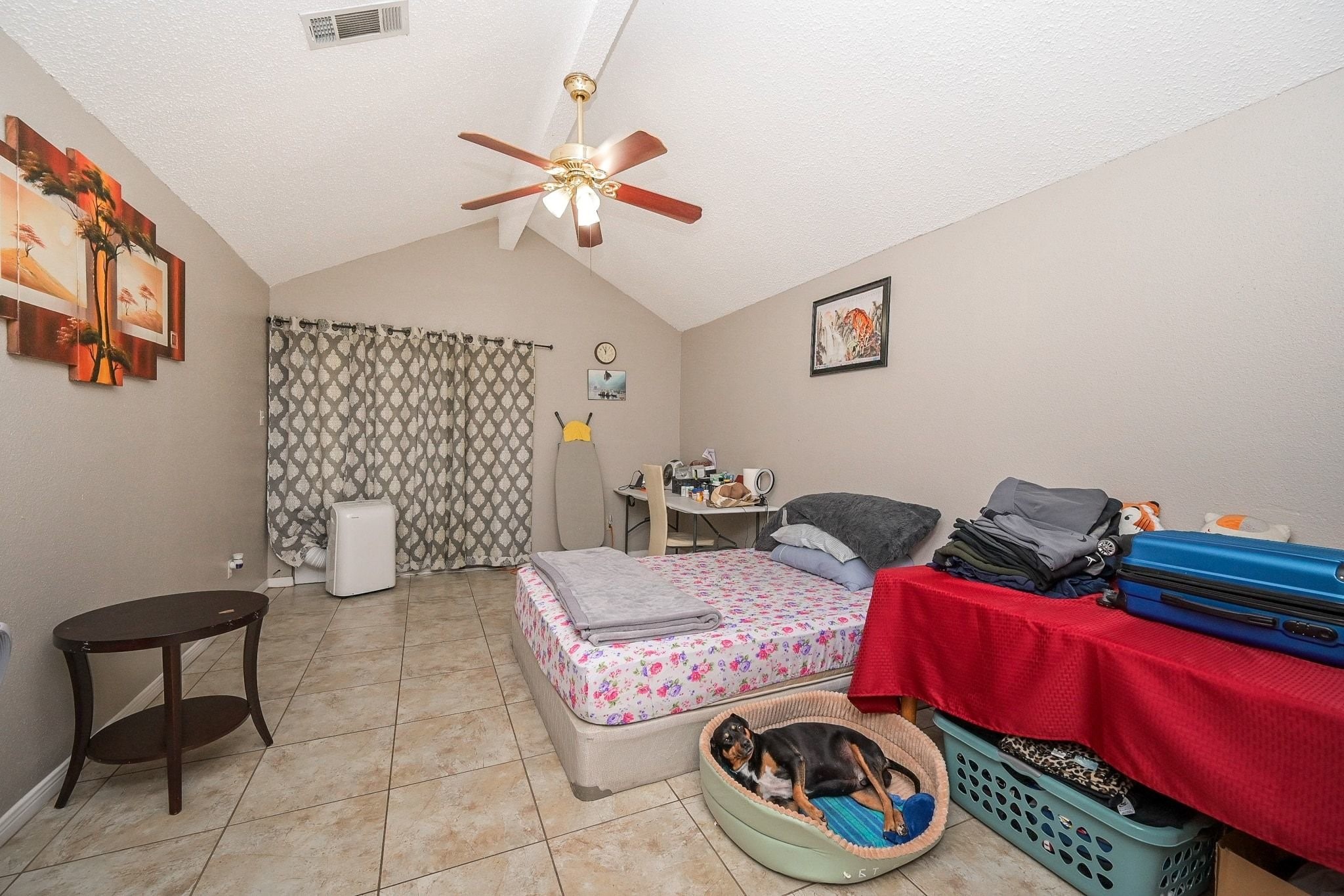 9319 Belle Park Drive Property Photo 9