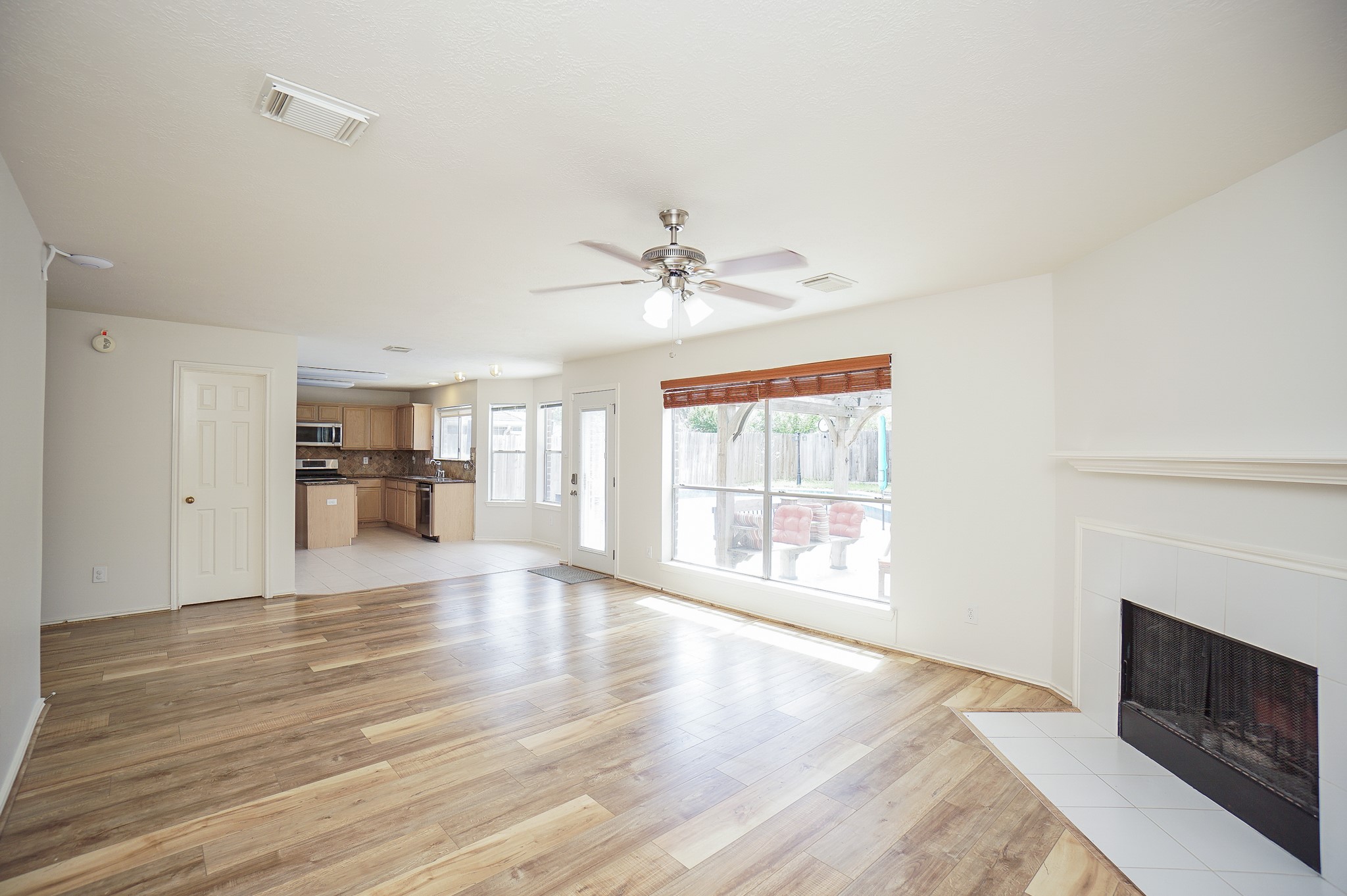 22523 Holly Lake Drive Property Photo 13