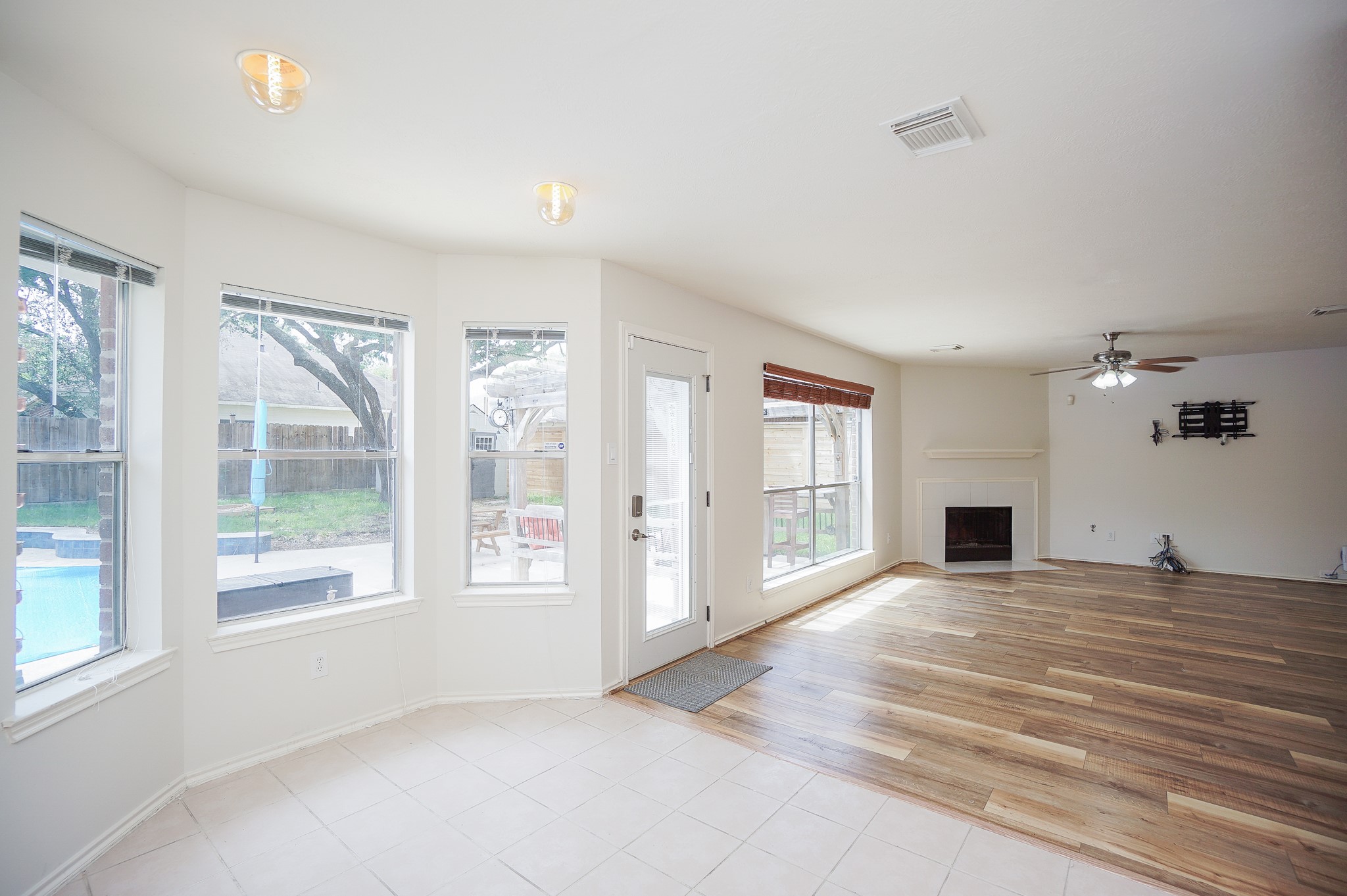 22523 Holly Lake Drive Property Photo 15