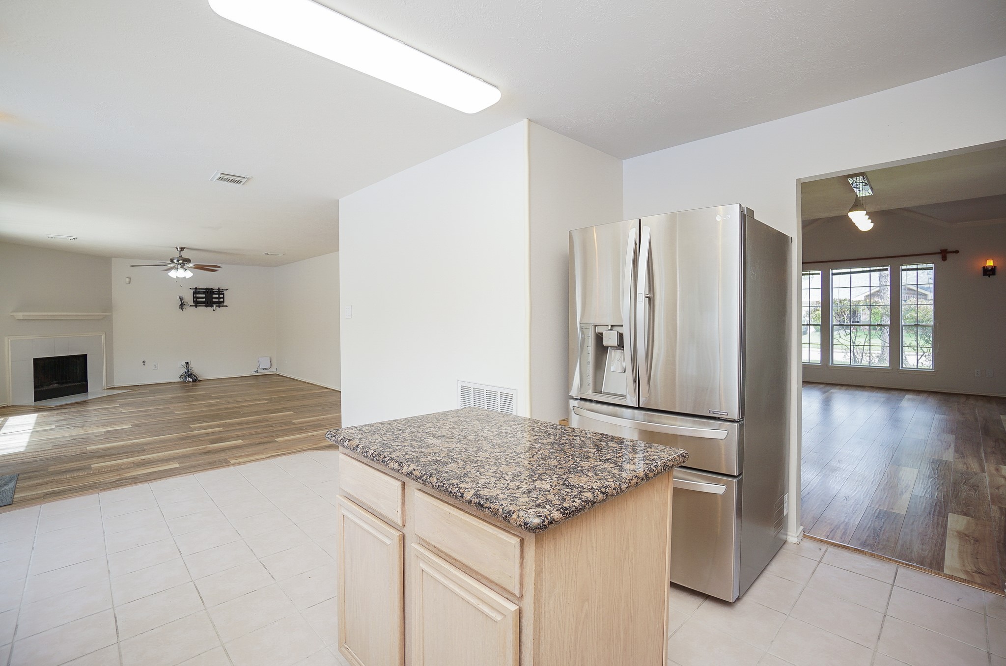 22523 Holly Lake Drive Property Photo 18