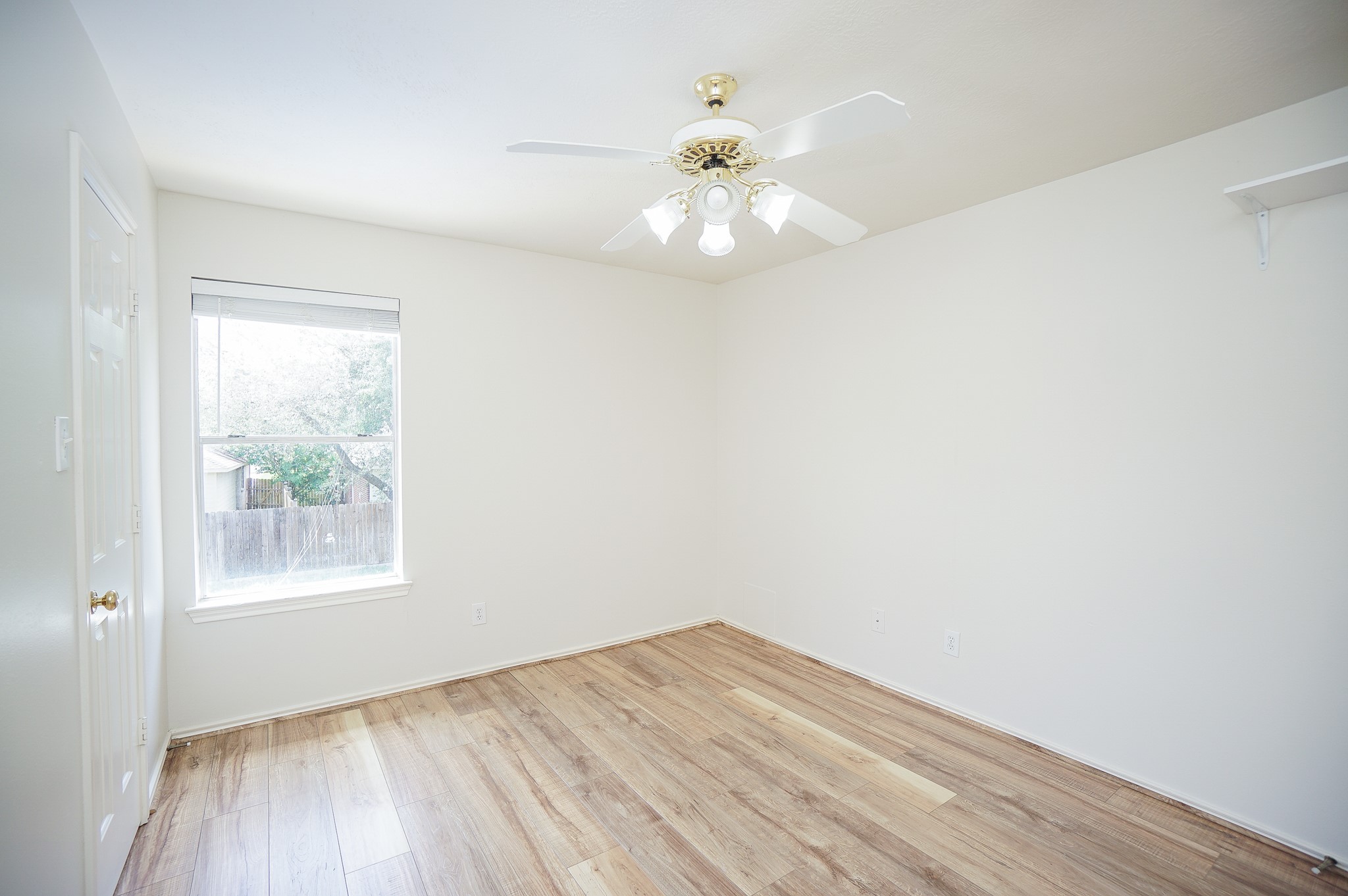 22523 Holly Lake Drive Property Photo 29