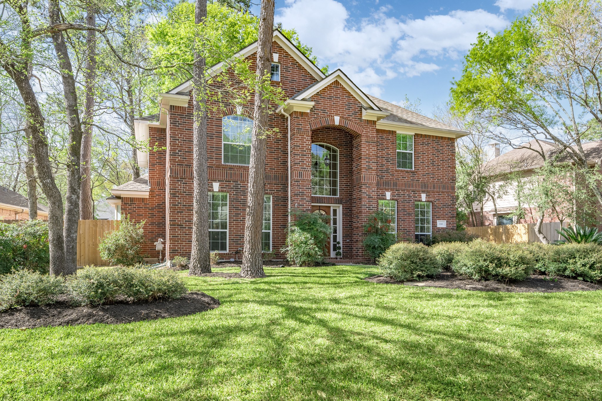114 S Bluff Creek Circle Property Photo