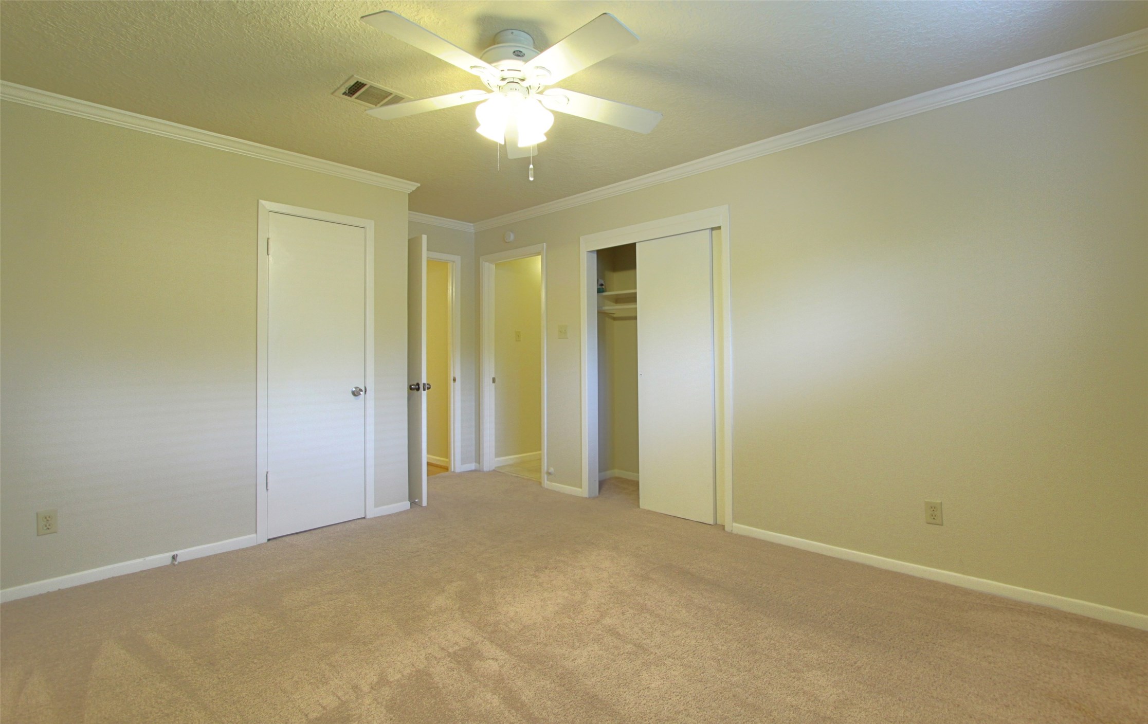 1322 Curtin Street Property Photo 25