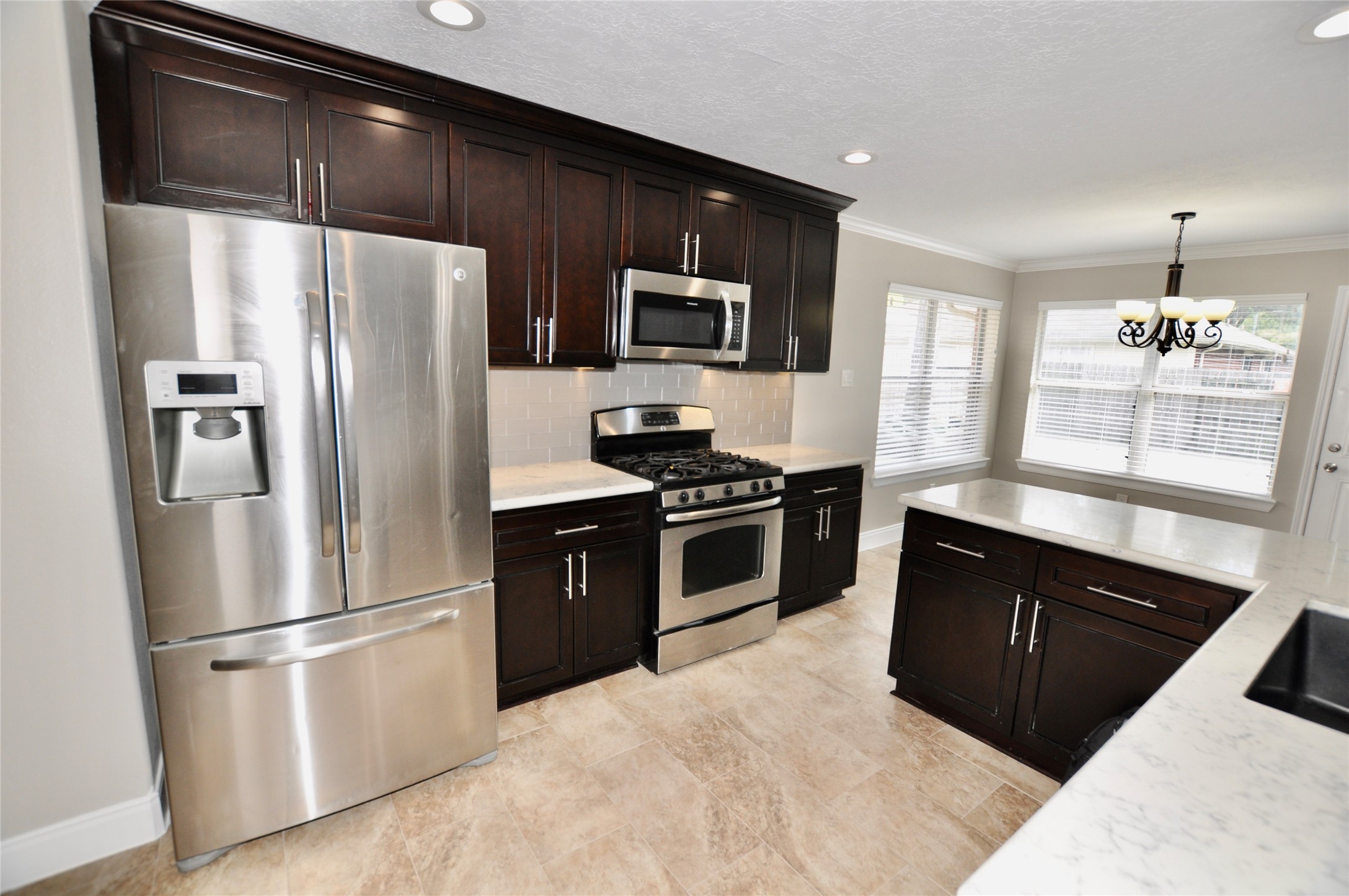 26983 Crown Haven Drive Property Photo 10