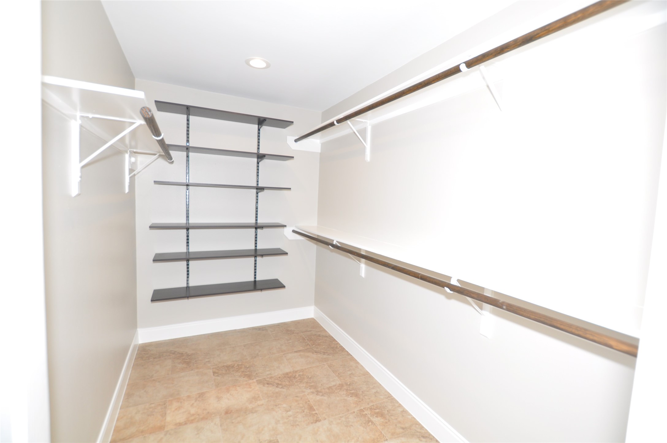 26983 Crown Haven Drive Property Photo 18