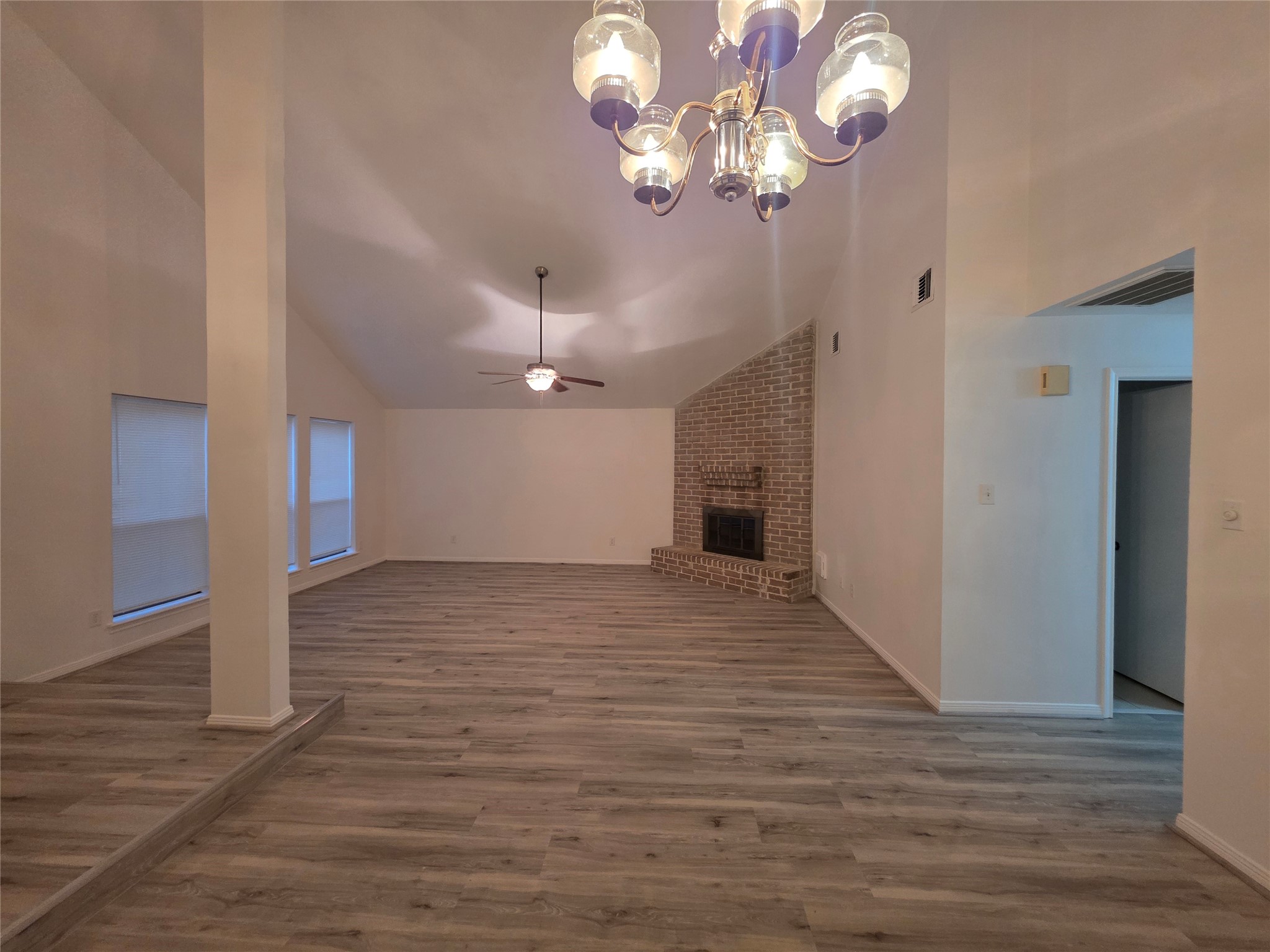 8522 Fawn Terrace Drive Property Photo 1