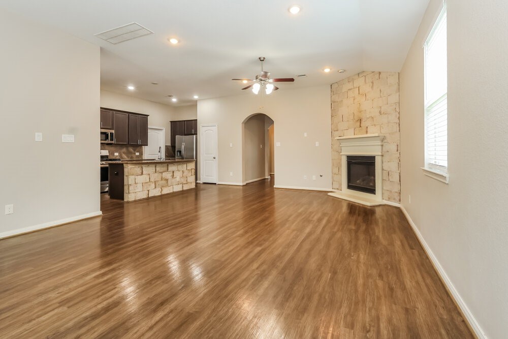 320 Terra Vista Circle Property Photo 4