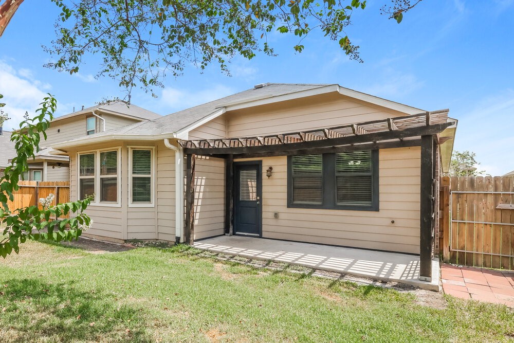 320 Terra Vista Circle Property Photo 16