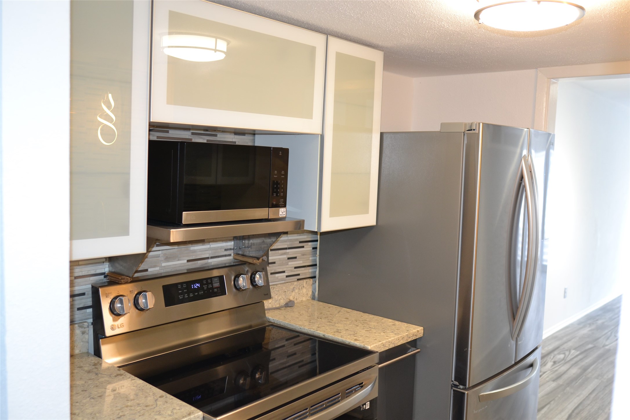 2325 Briarwest Boulevard Property Photo 12