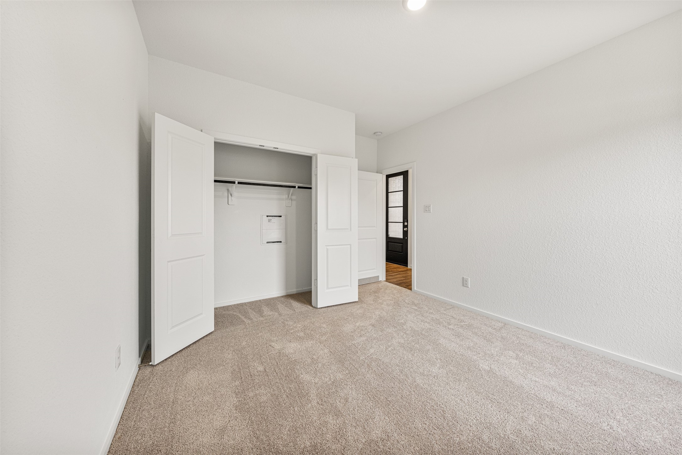 10903 Tropical Queen Lane Property Photo 15