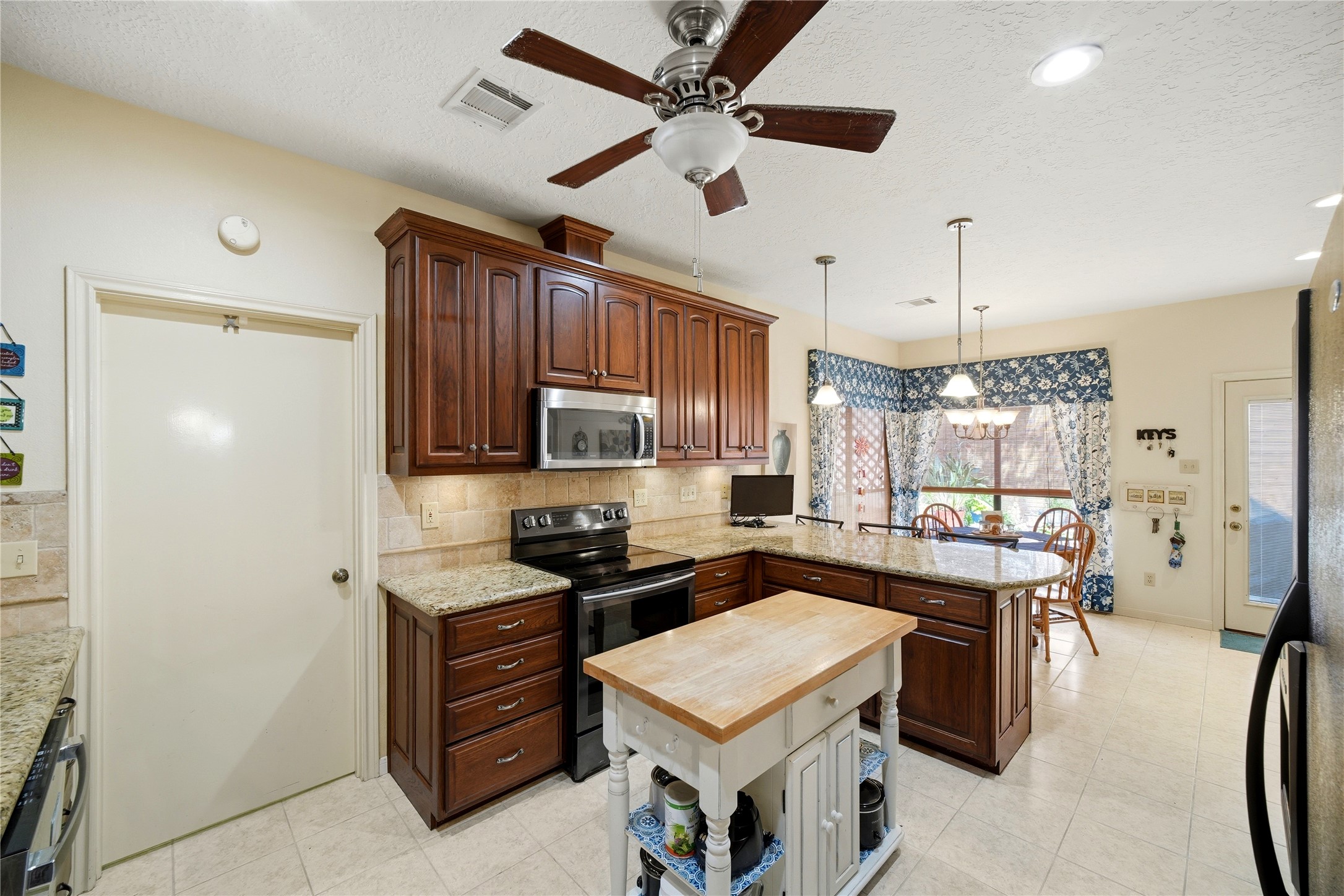 14053 Cashel Forest Drive Property Photo 20