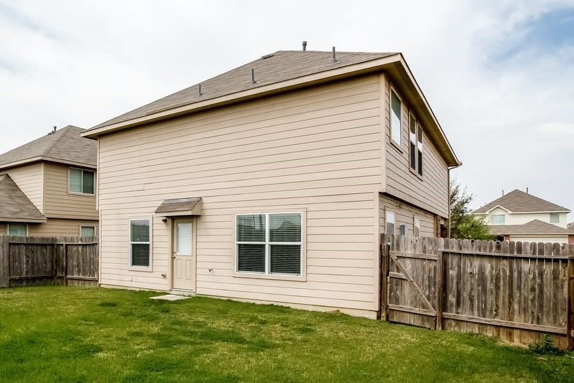 19151 Sandelford Drive Property Photo 19