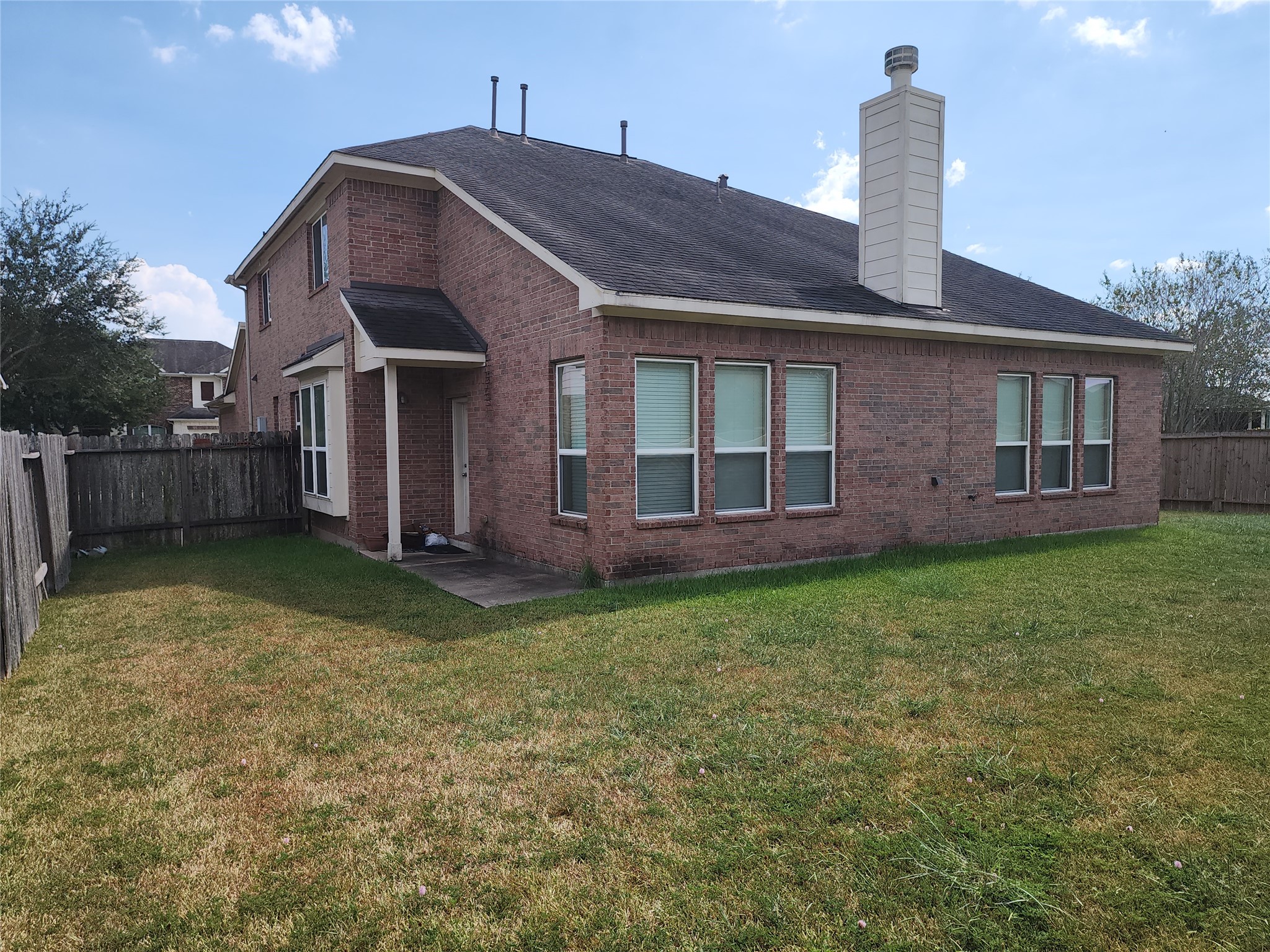 8930 Silent Hills Lane Property Photo 16