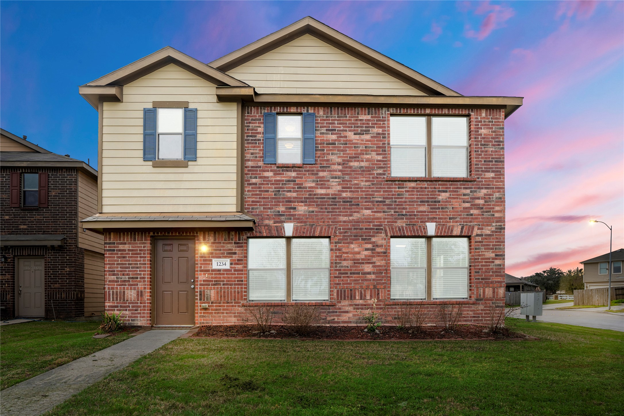 1234 Grassy View Drive Property Photo 3