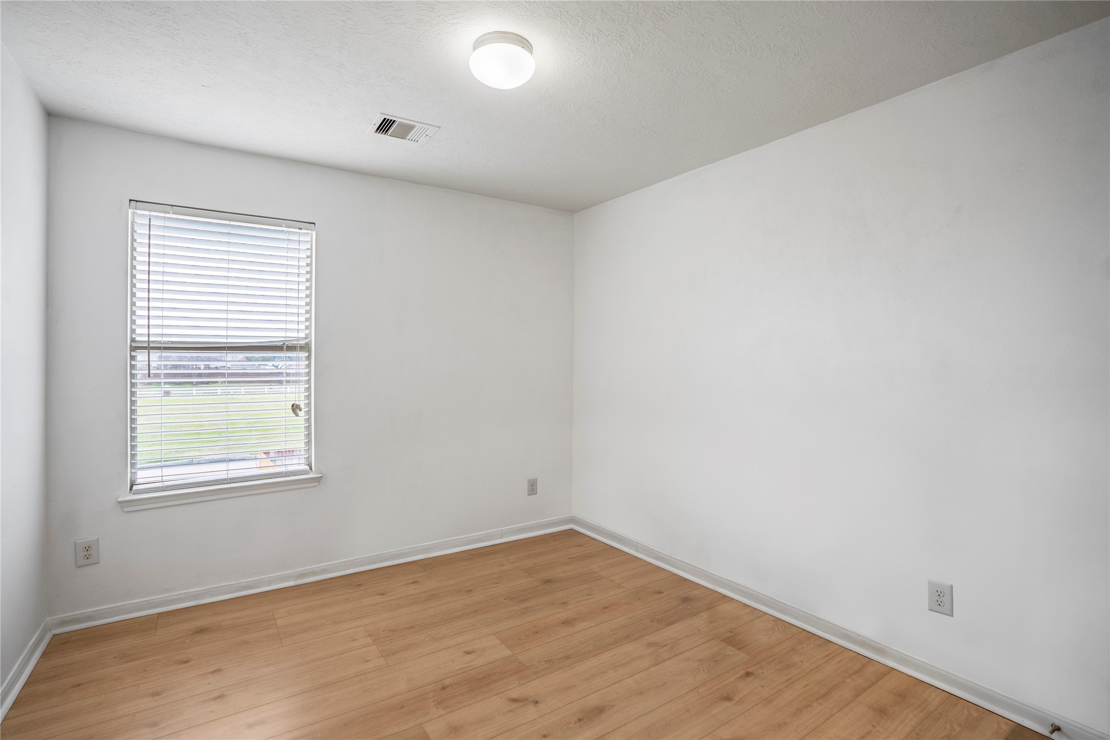 1234 Grassy View Drive Property Photo 18