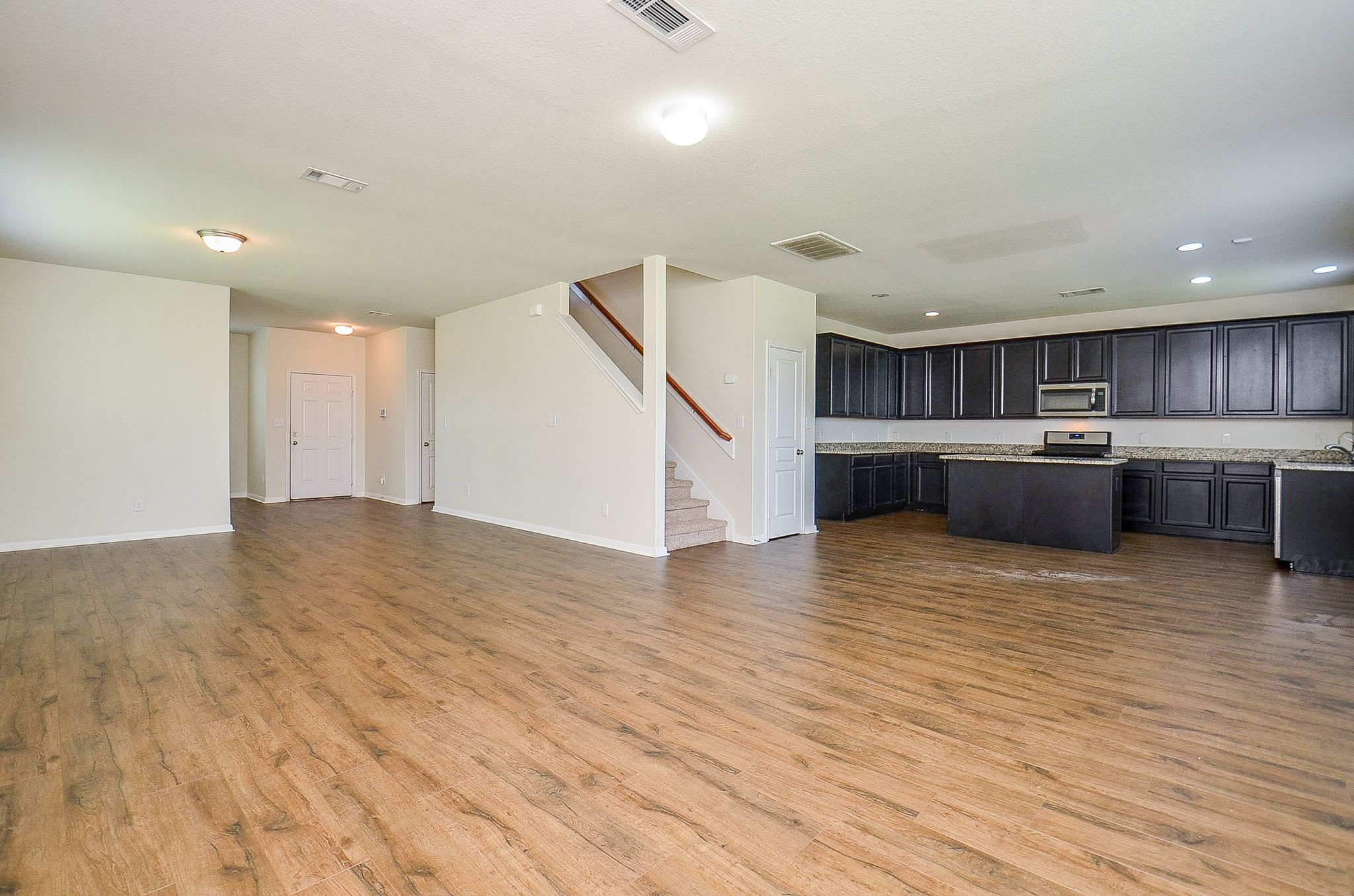 2539 Bedrock Lane Property Photo 7