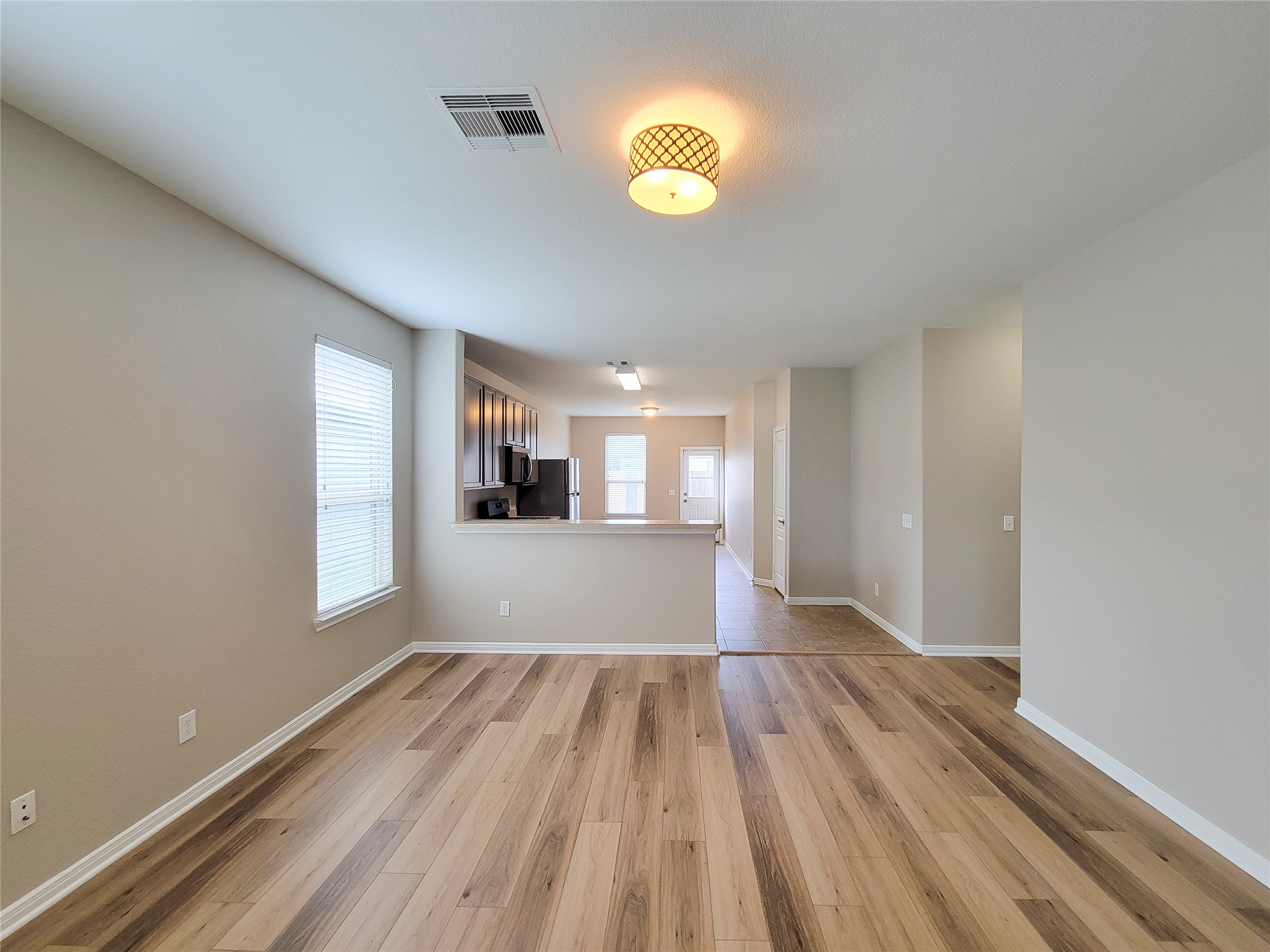 6535 Dayridge Lane Property Photo 12